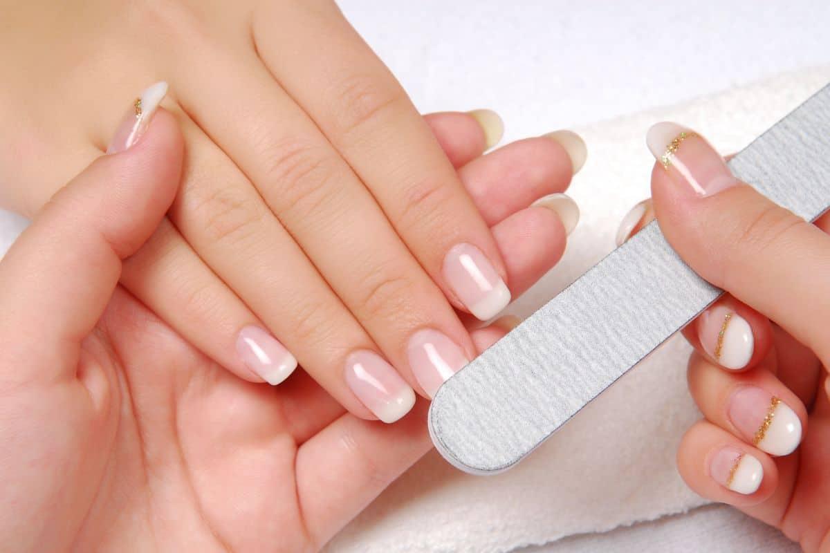 Finger Nails Trim