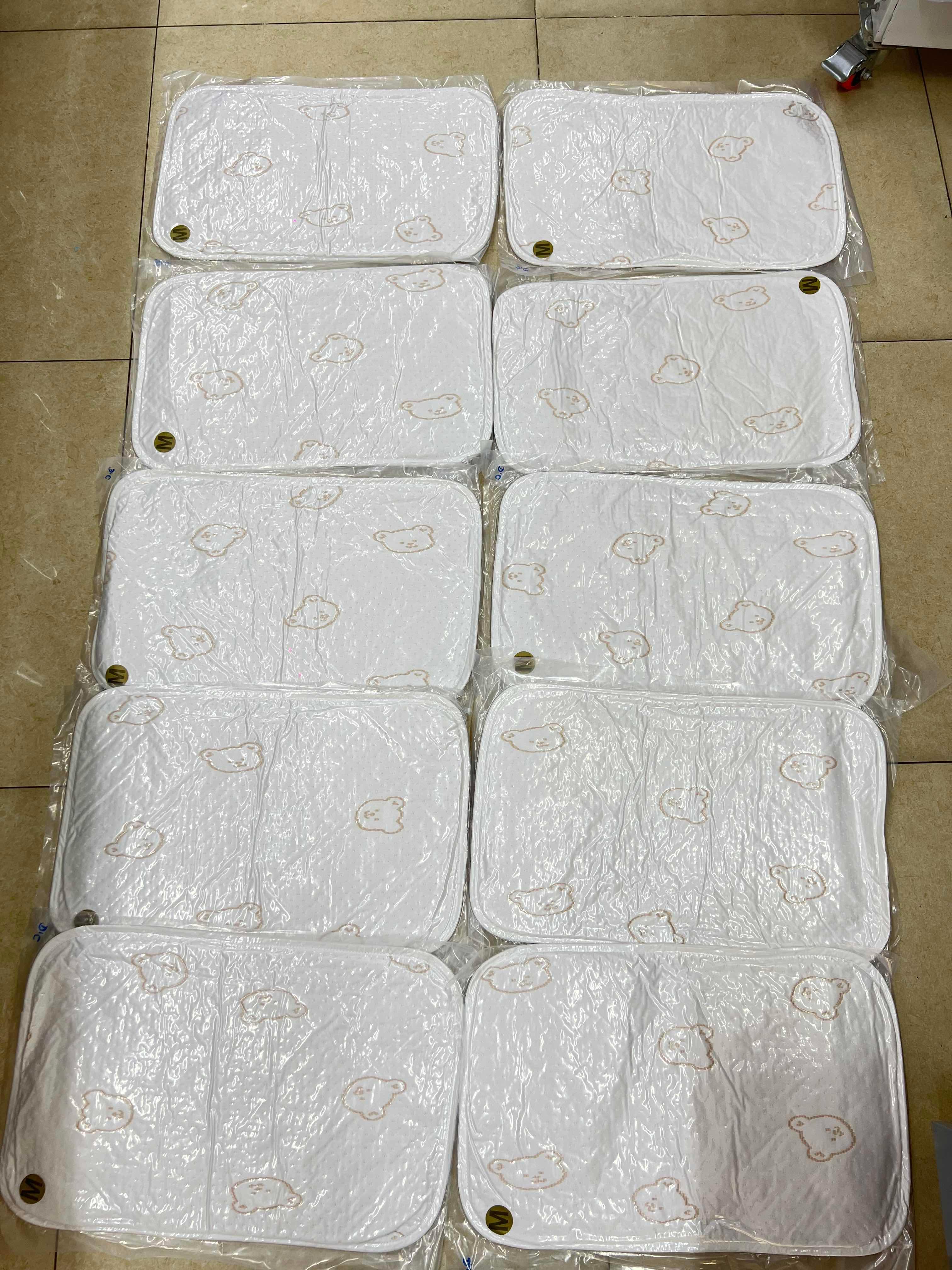 ខ្នើយកើយព្រិលសាយM