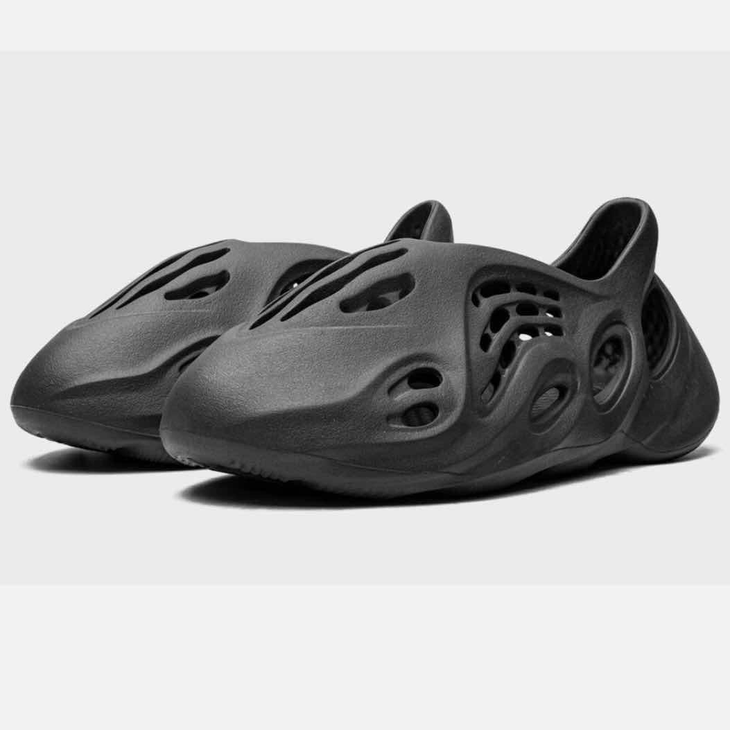 Yeezy Foam Onxy