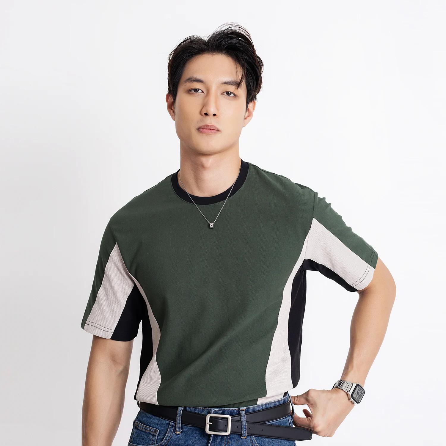 T-Shirt - AT