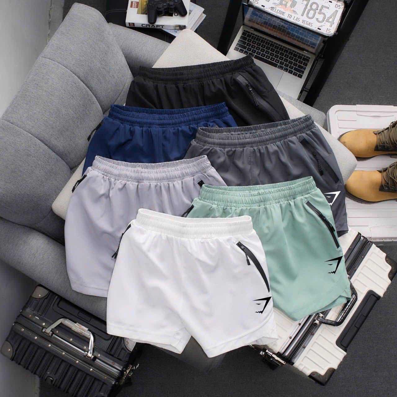 ខោខ្លី២ជាន់​ Gymshark 