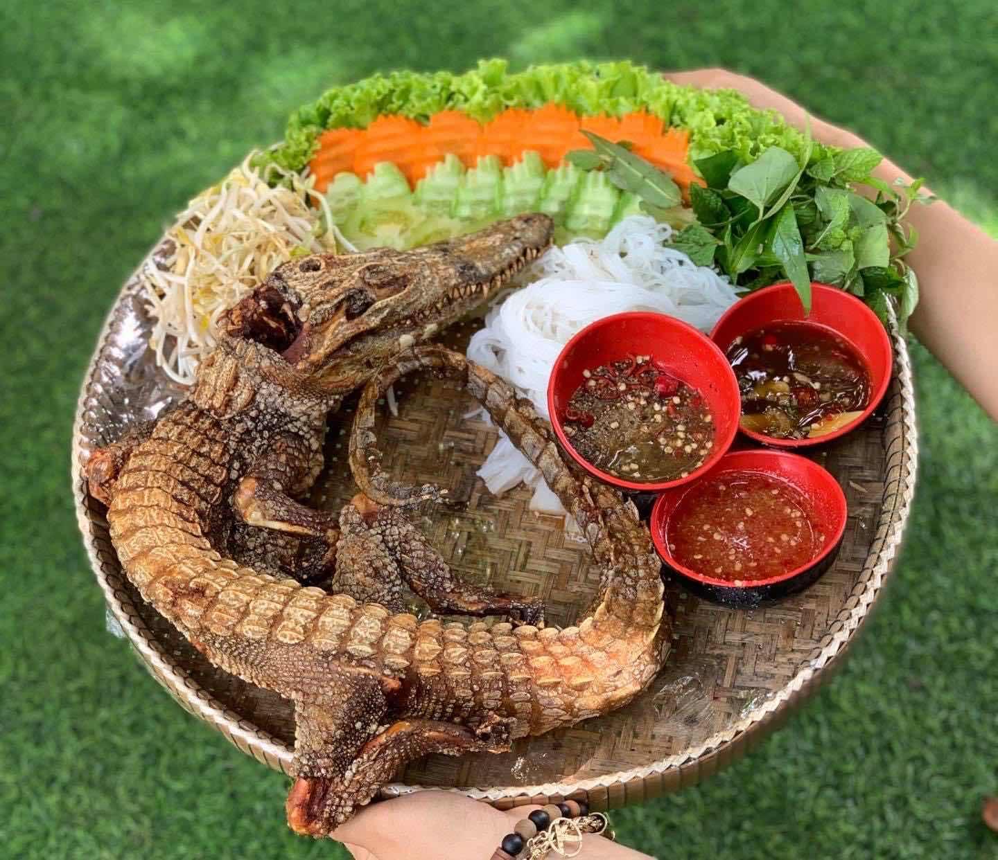 ក្រពើបំពង ១ក្បាល