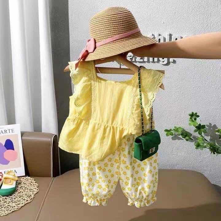 ឈុតដើលេងបែបសំពត់