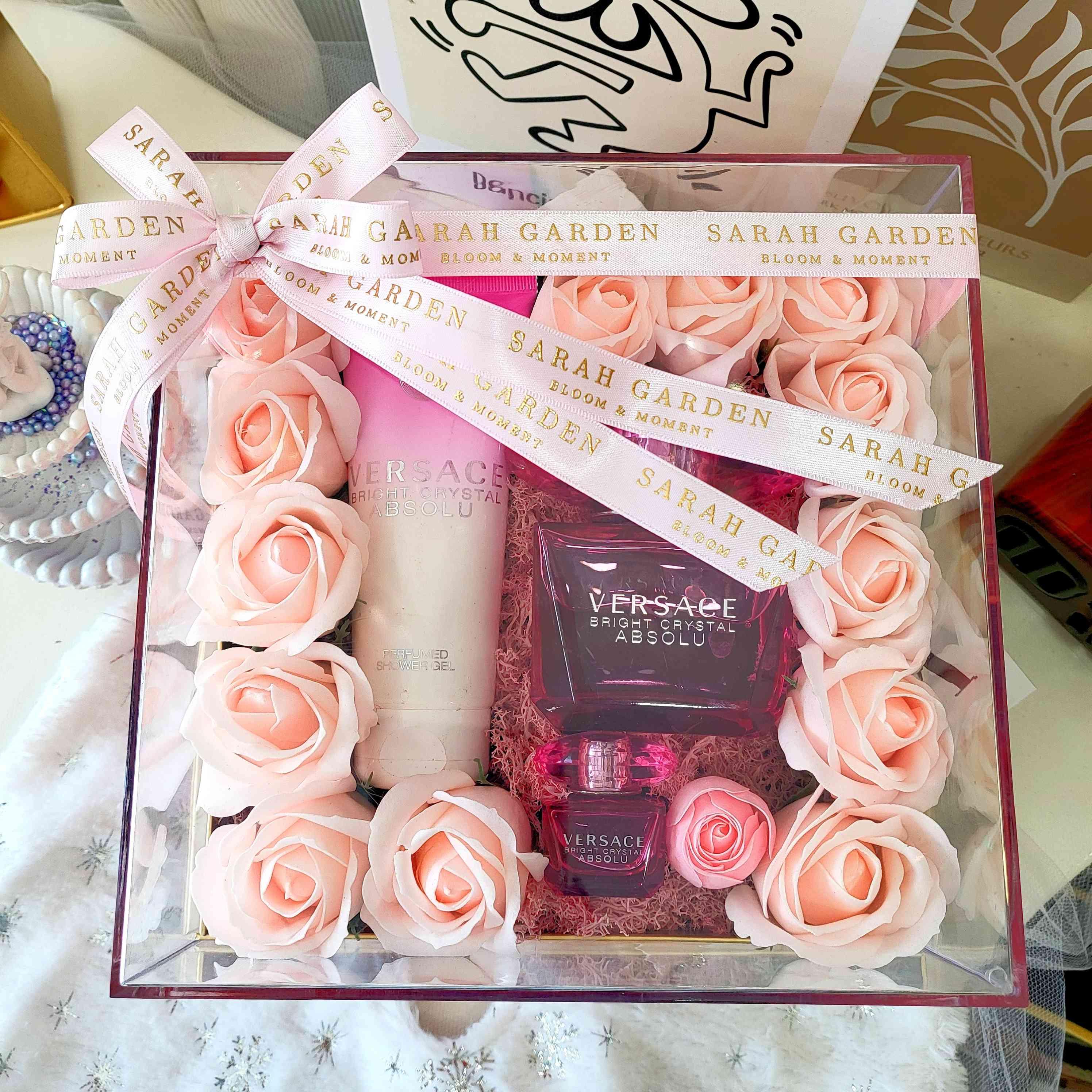 GIFT BOX PVC 20x20x13