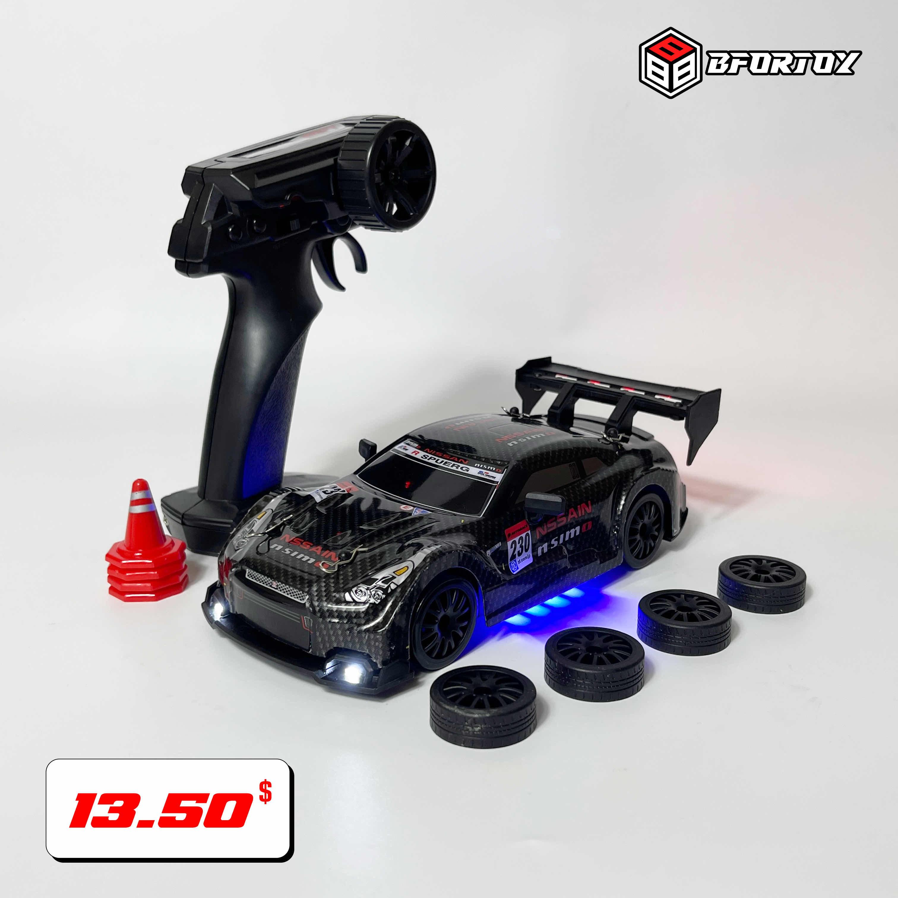 ឡានបញ្ចា Drift Rc ទំហំ 1/24 - GTR វិលកង់ទាំង 4 អាចរត់បានល្បឿន 20km/h