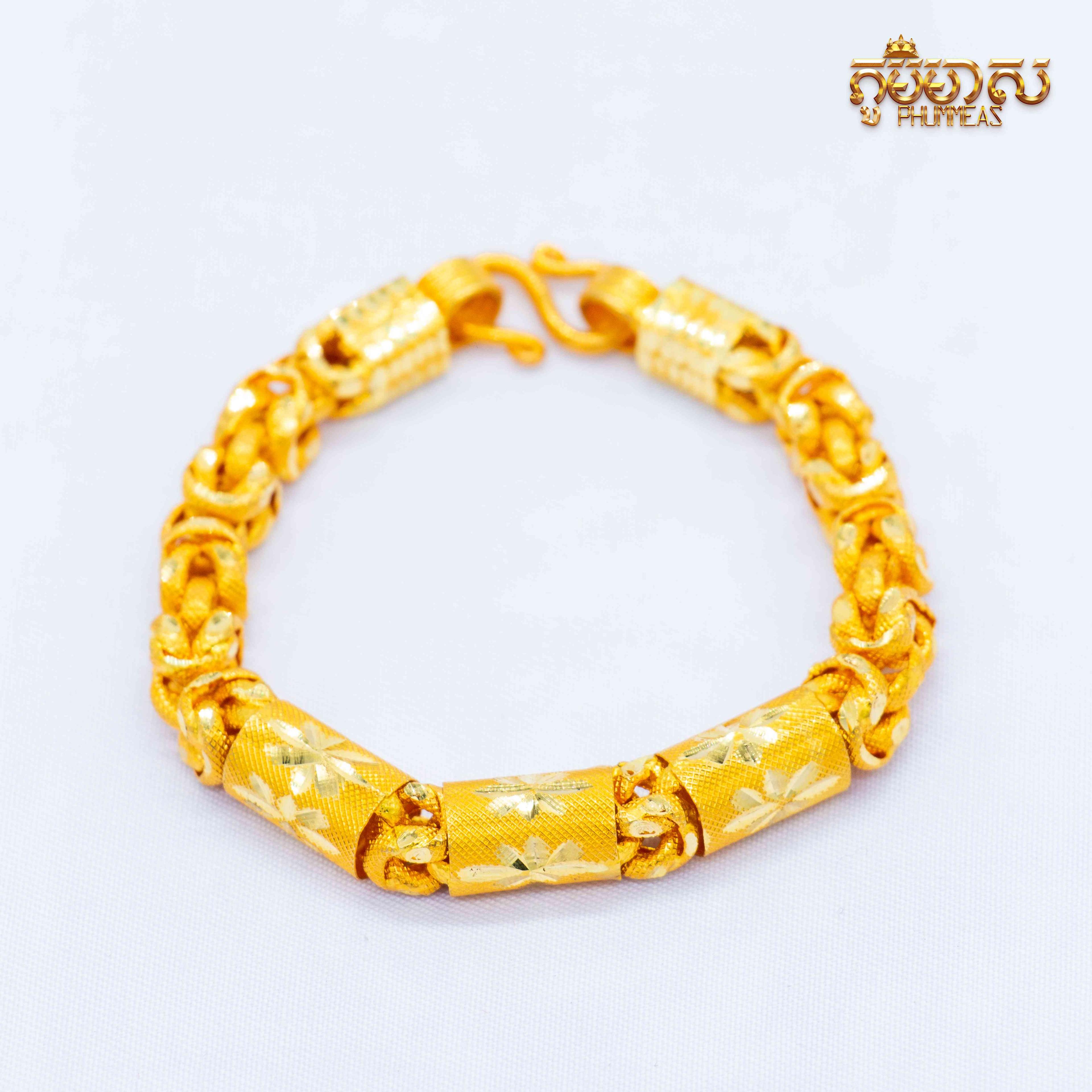 ខ្សែដៃរ៉ូយ៉ាល់កថាជី