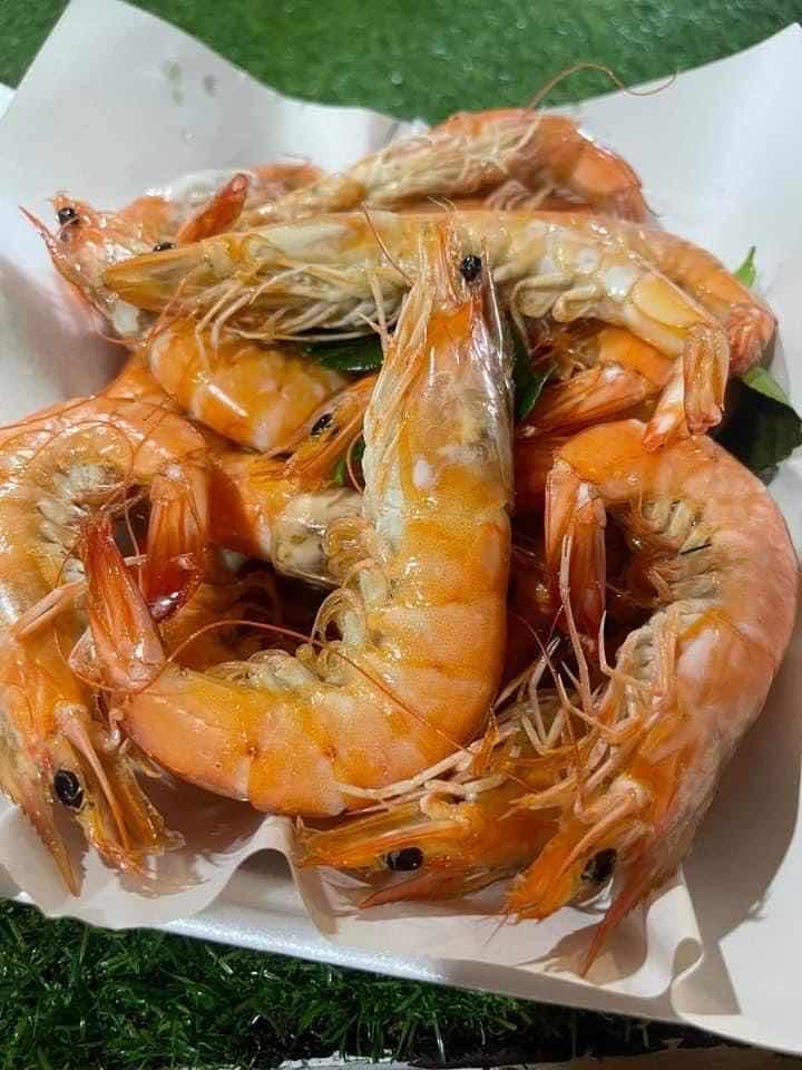 បង្គាចំហ៊ុយទឹកដូង ( រស់)