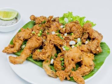 កង្កែបបំពងម្សៅ
