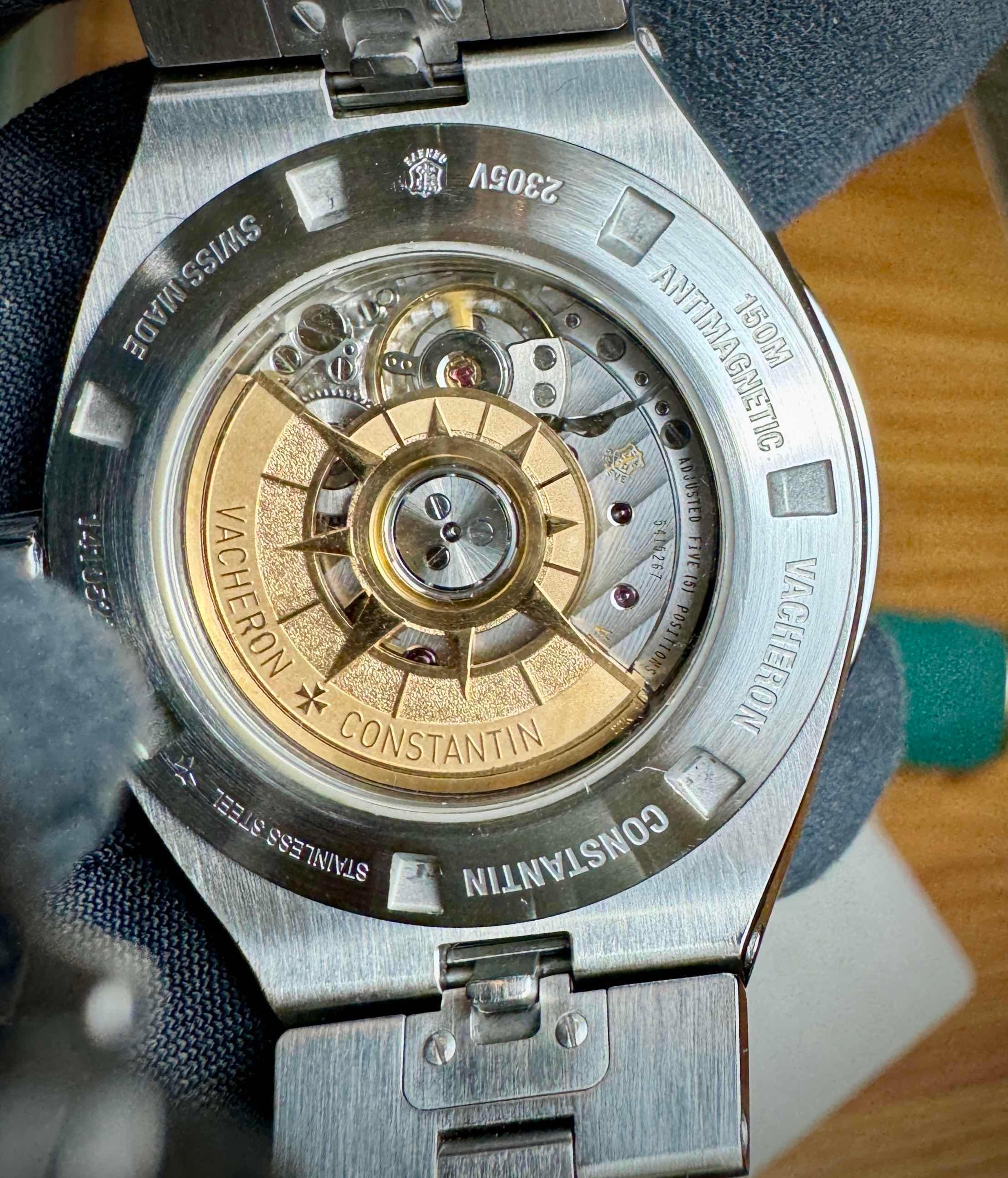VACHERON CONSTANTIN Overseas Blue Dial Diamonds