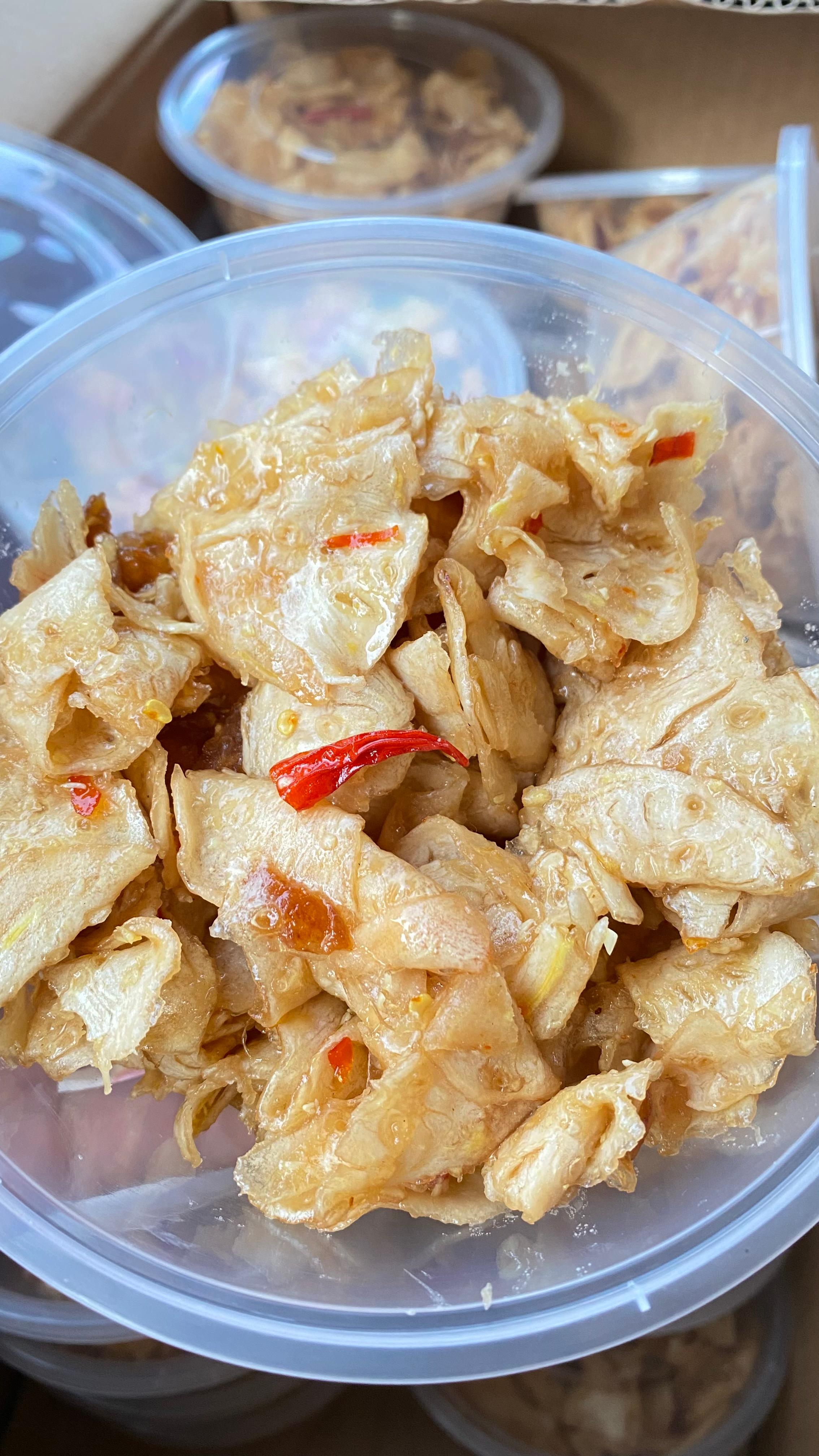 តំណាប់ខ្វិត