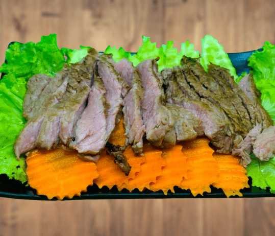 សាច់គោអាំងអំបិលម្រេច