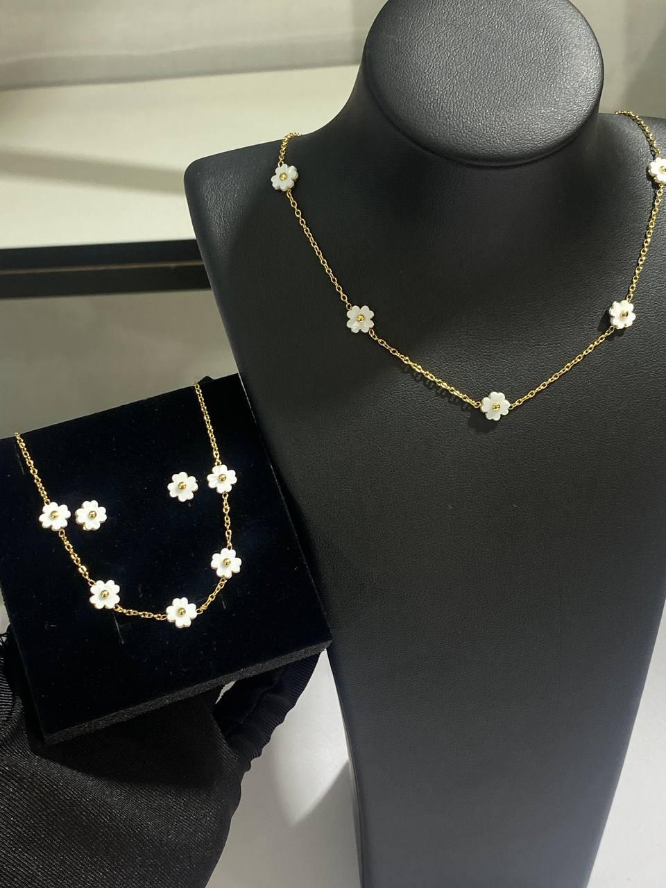 X-13_Flower Set (Earring, Bracelet, & Necklace)