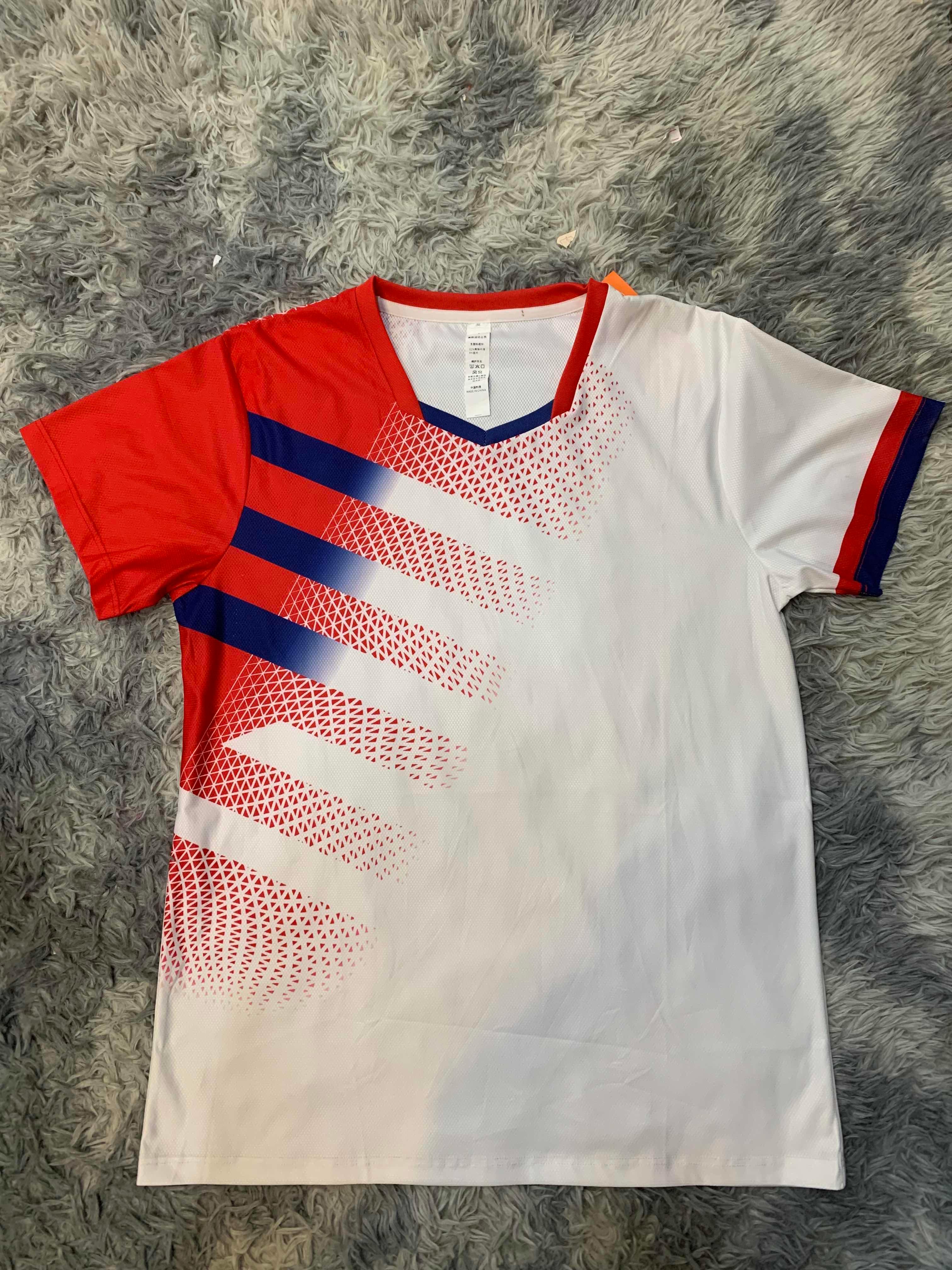 1810 អាវ Li-Ning