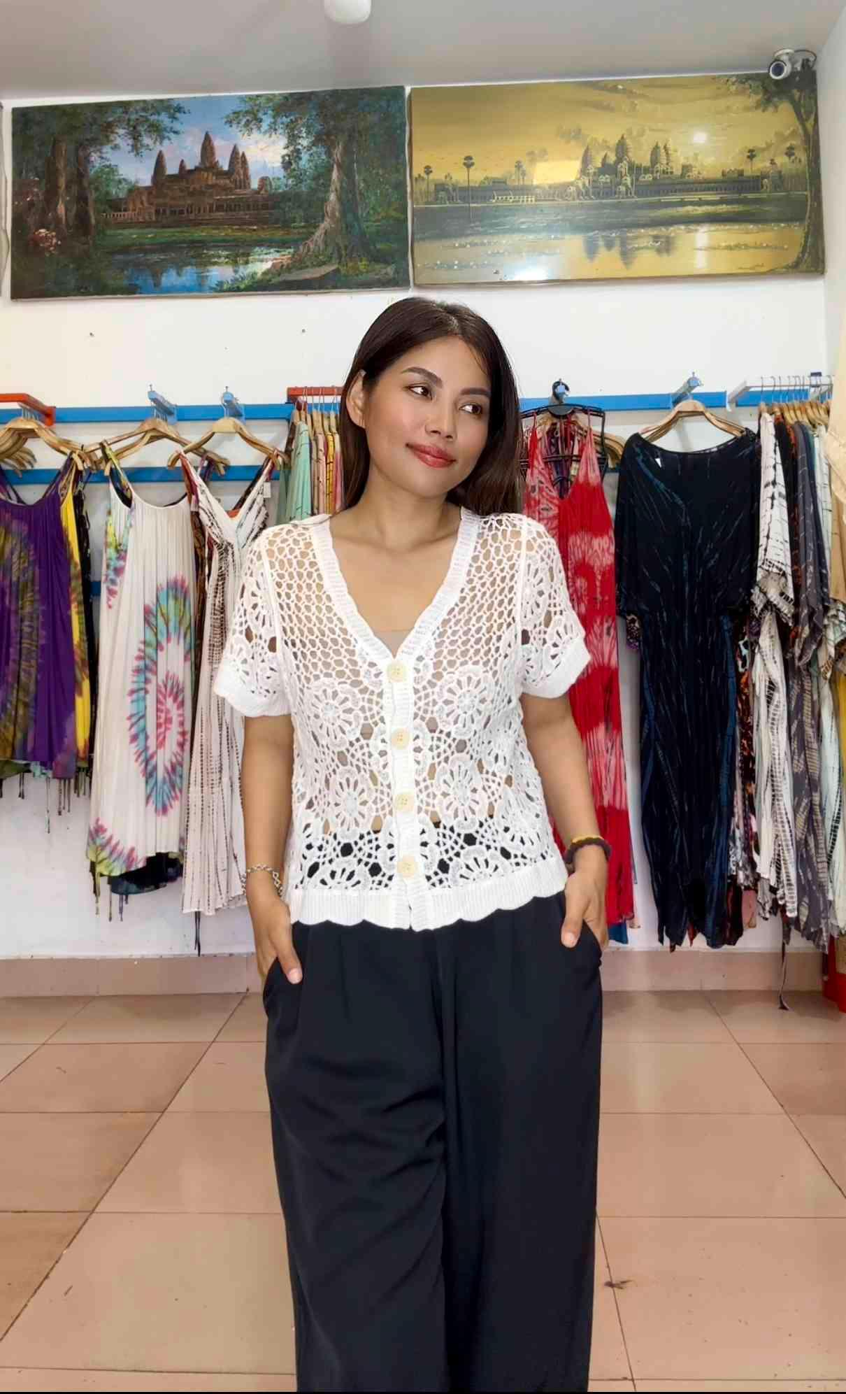 អាវប៉ាក់ A