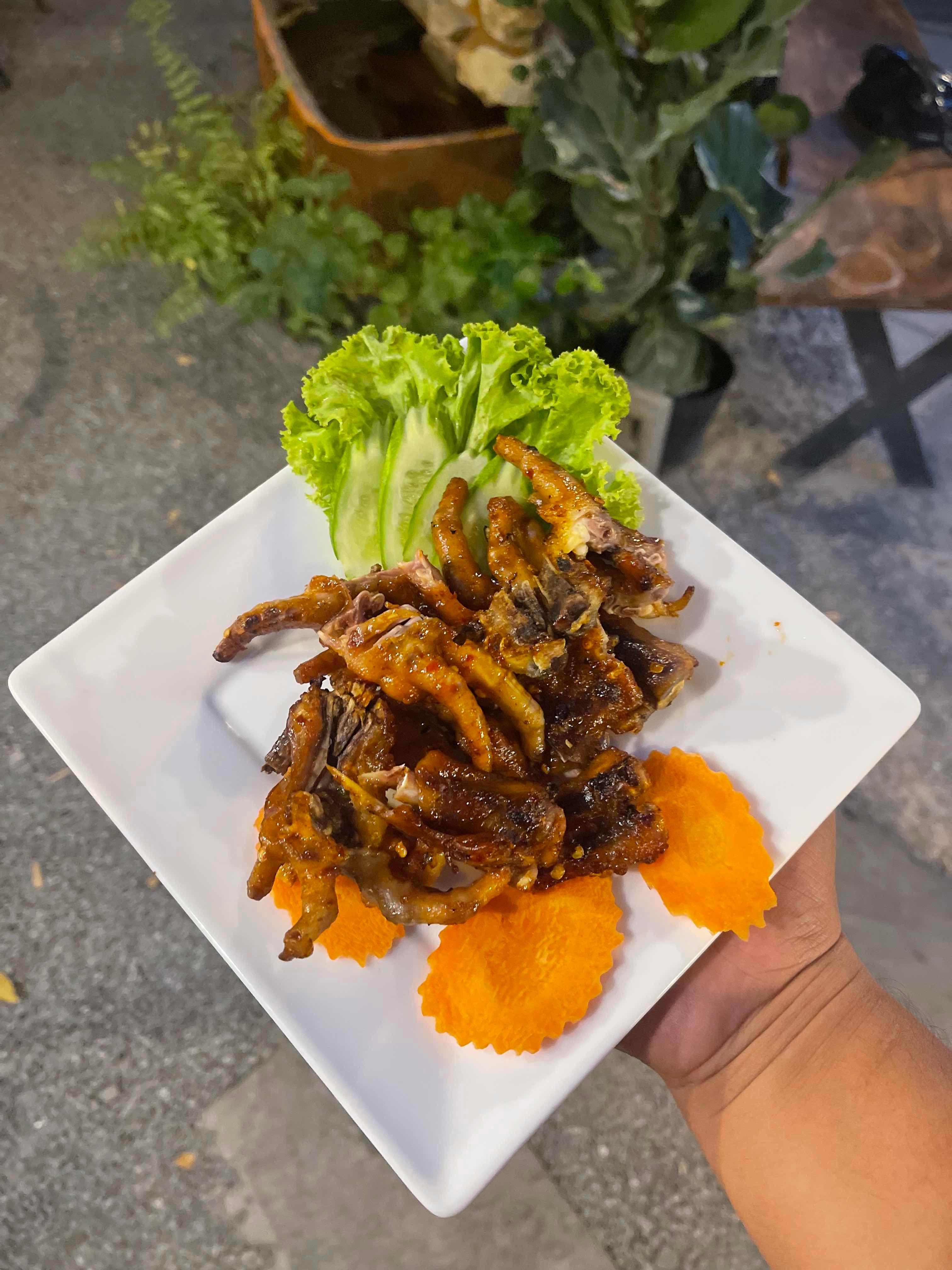 Chicken feet BBQ