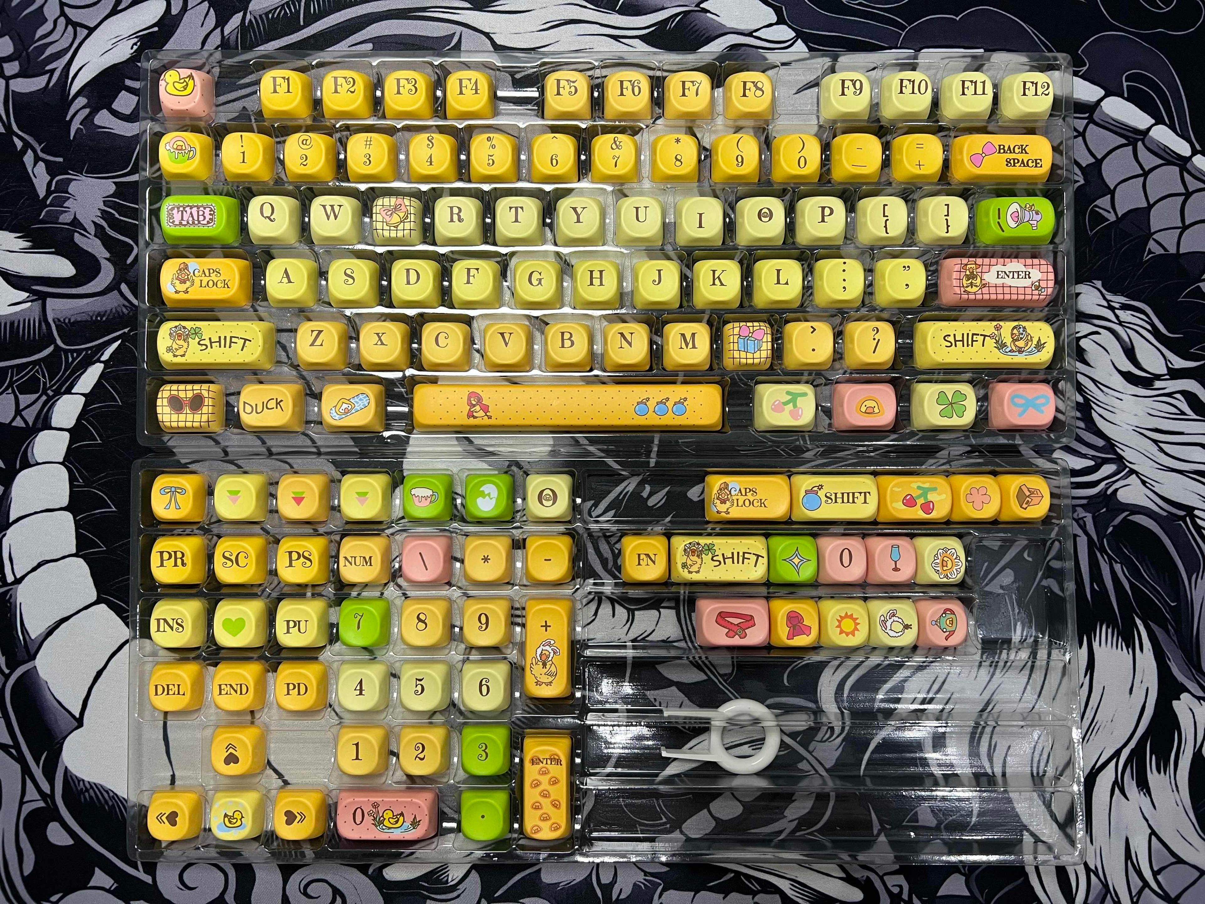 Keycap yellow duck