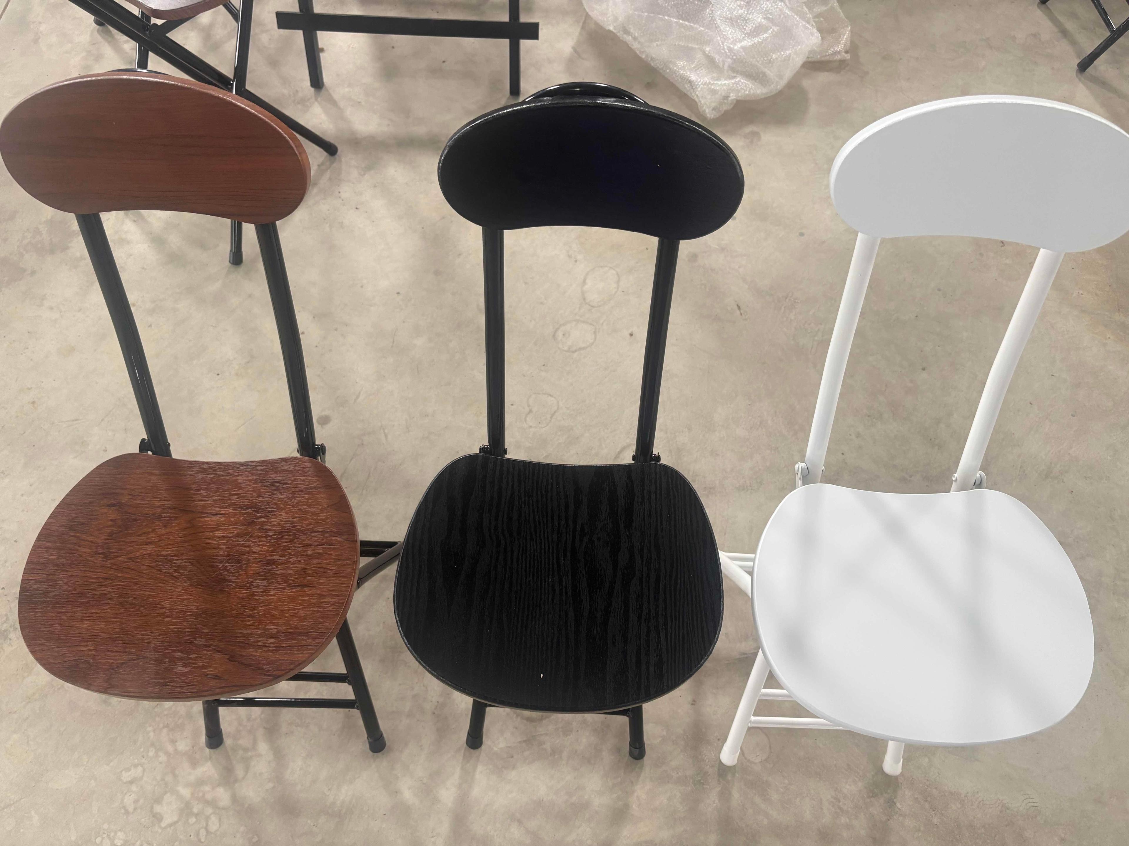 កៅអីតូច