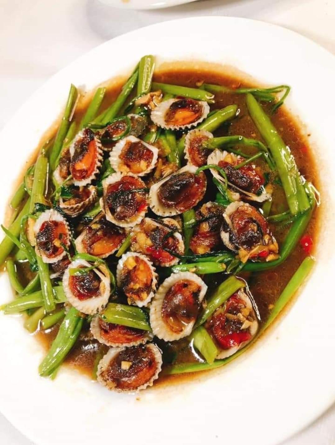 ងាវឆាត្រកួន