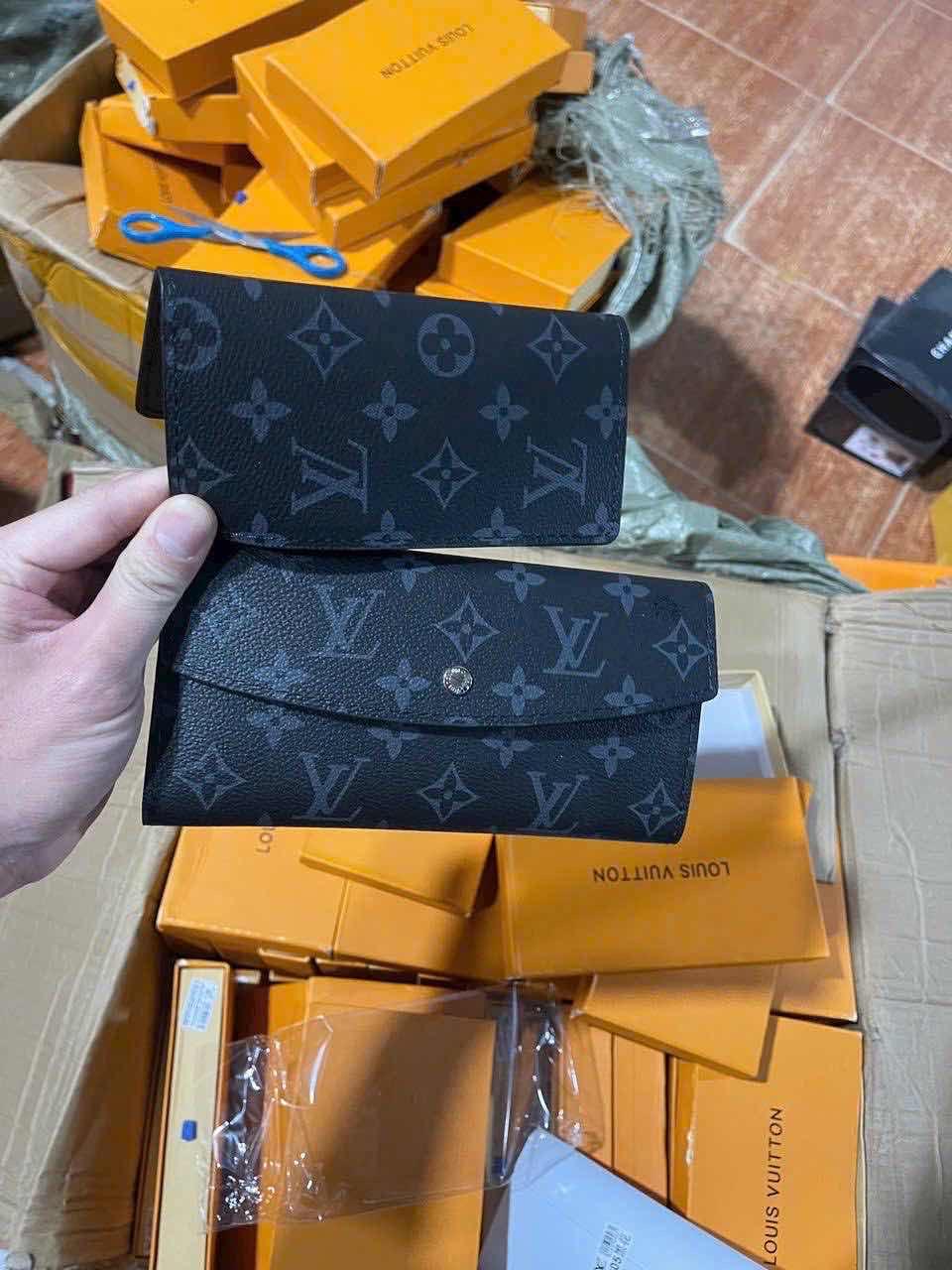 Lv wallet