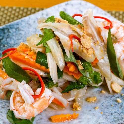 ញាំក្រអៅឈូកគ្រឿងសមុទេ