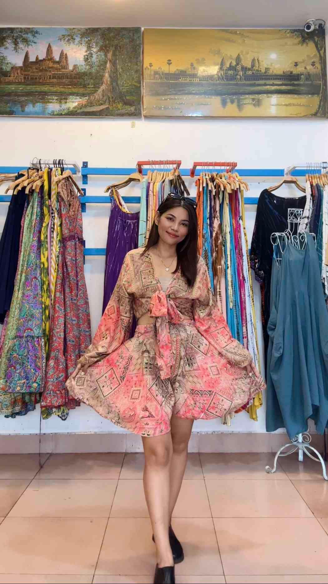ឈុតសូត្រខោខ្លី F