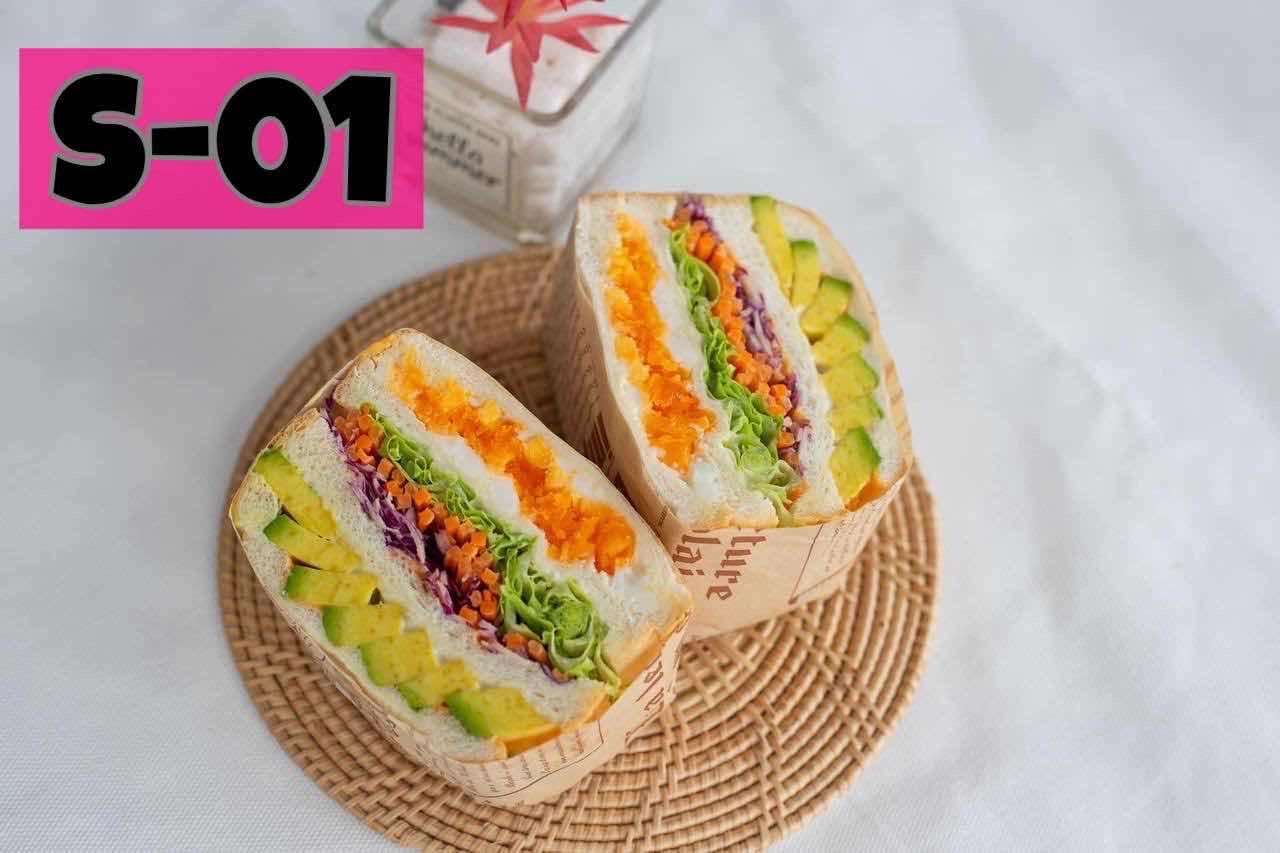 សាំងវិច ផ្លែប៊័រនិងពងមាន់/Sandwich Avocado and Eggs