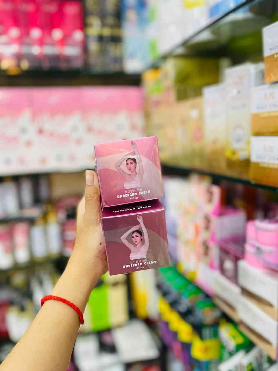 លេក្លៀក Bela (ធំ) 15g