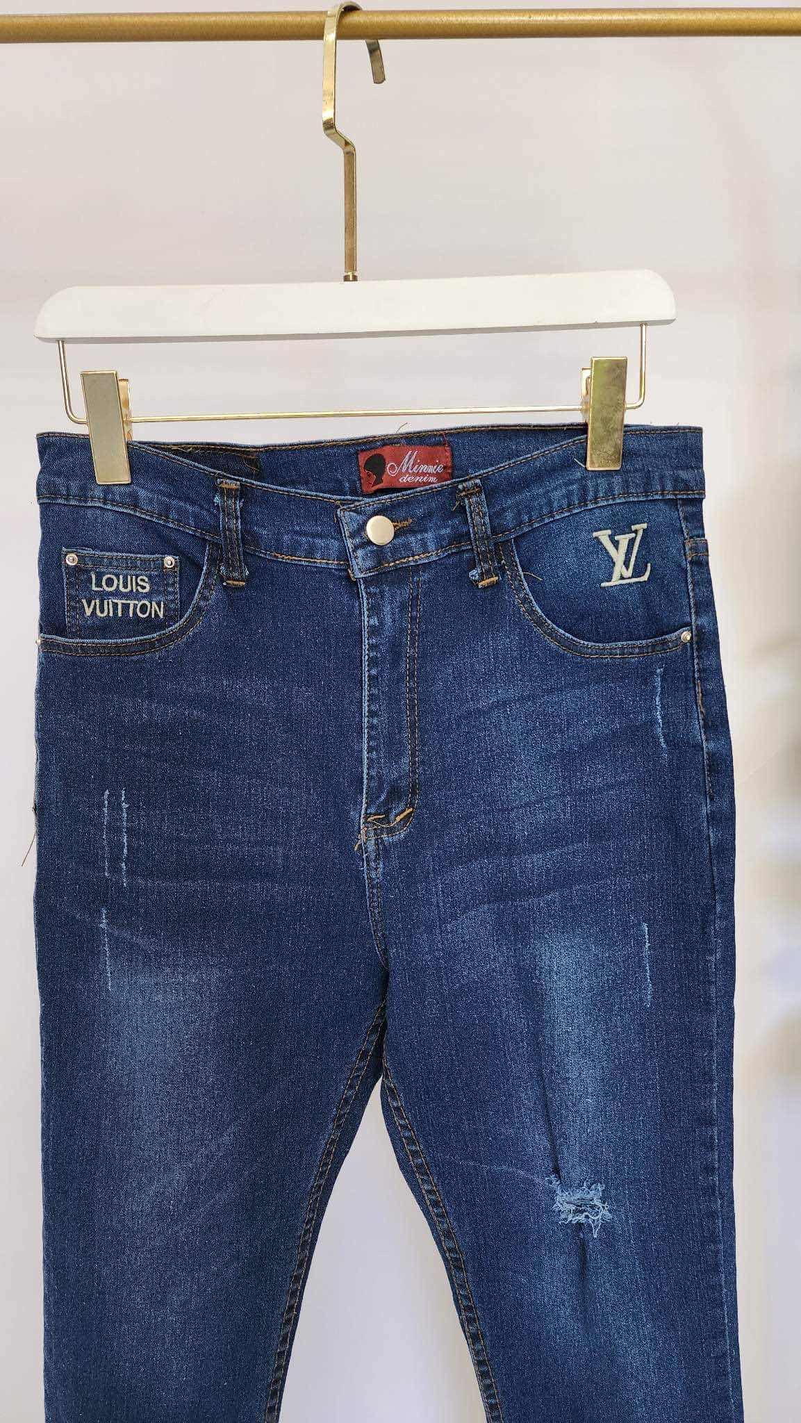 ខោLv 
