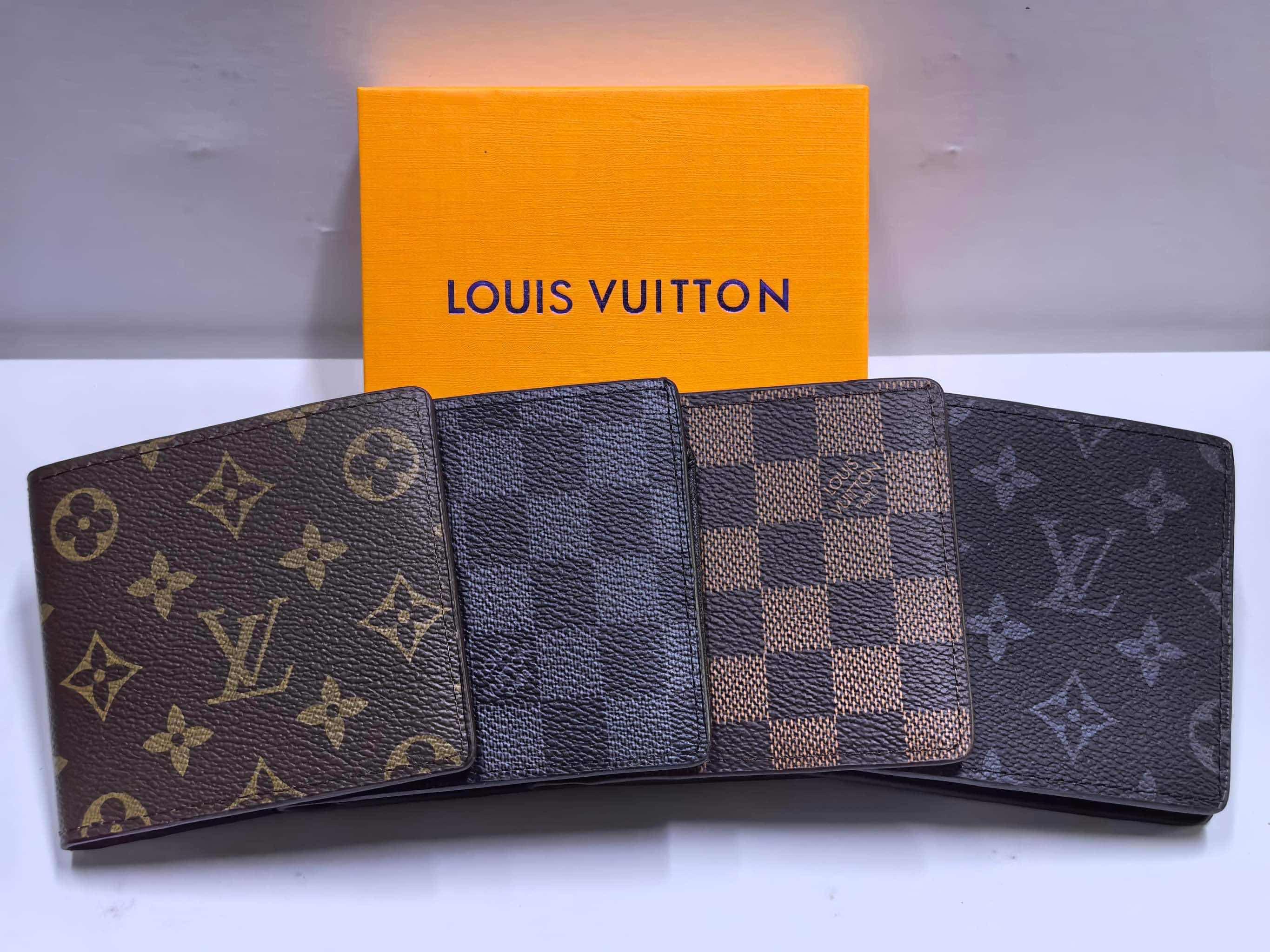 ការបូបកាត់បុរស់LV 