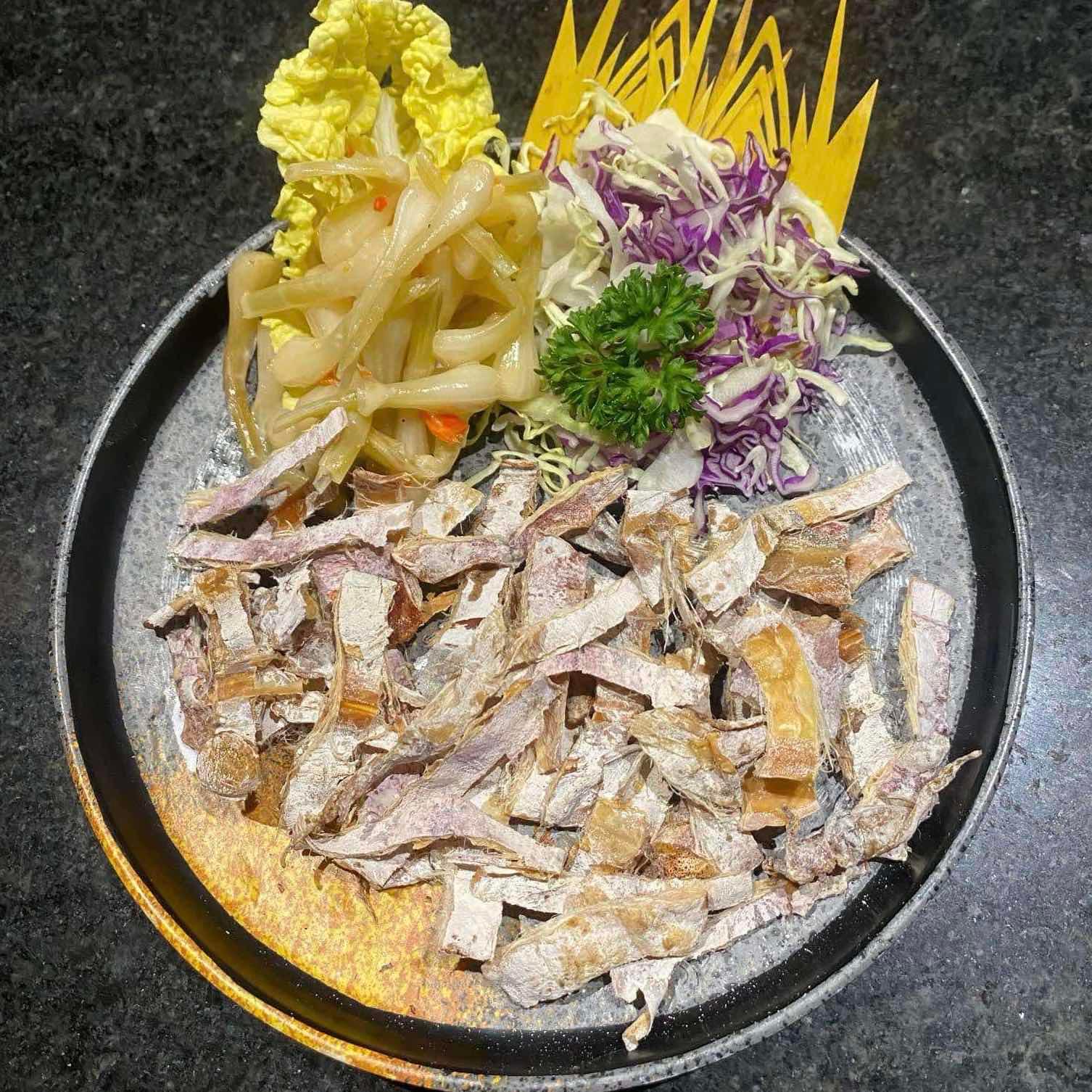 យ៉ីហ៊ឺអាំង