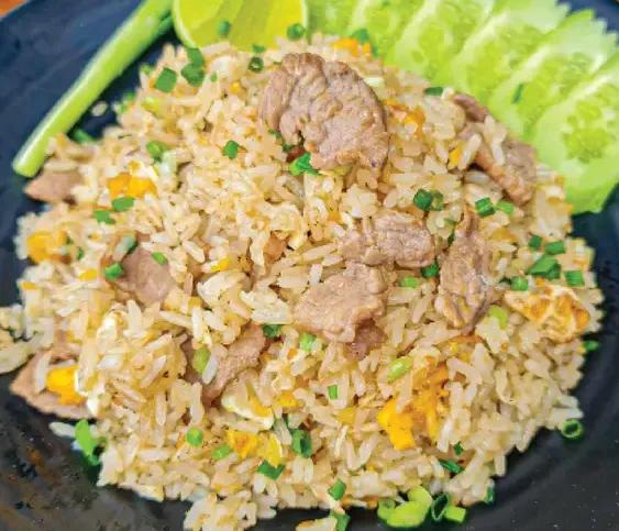 បាយឆាសាច់គោ