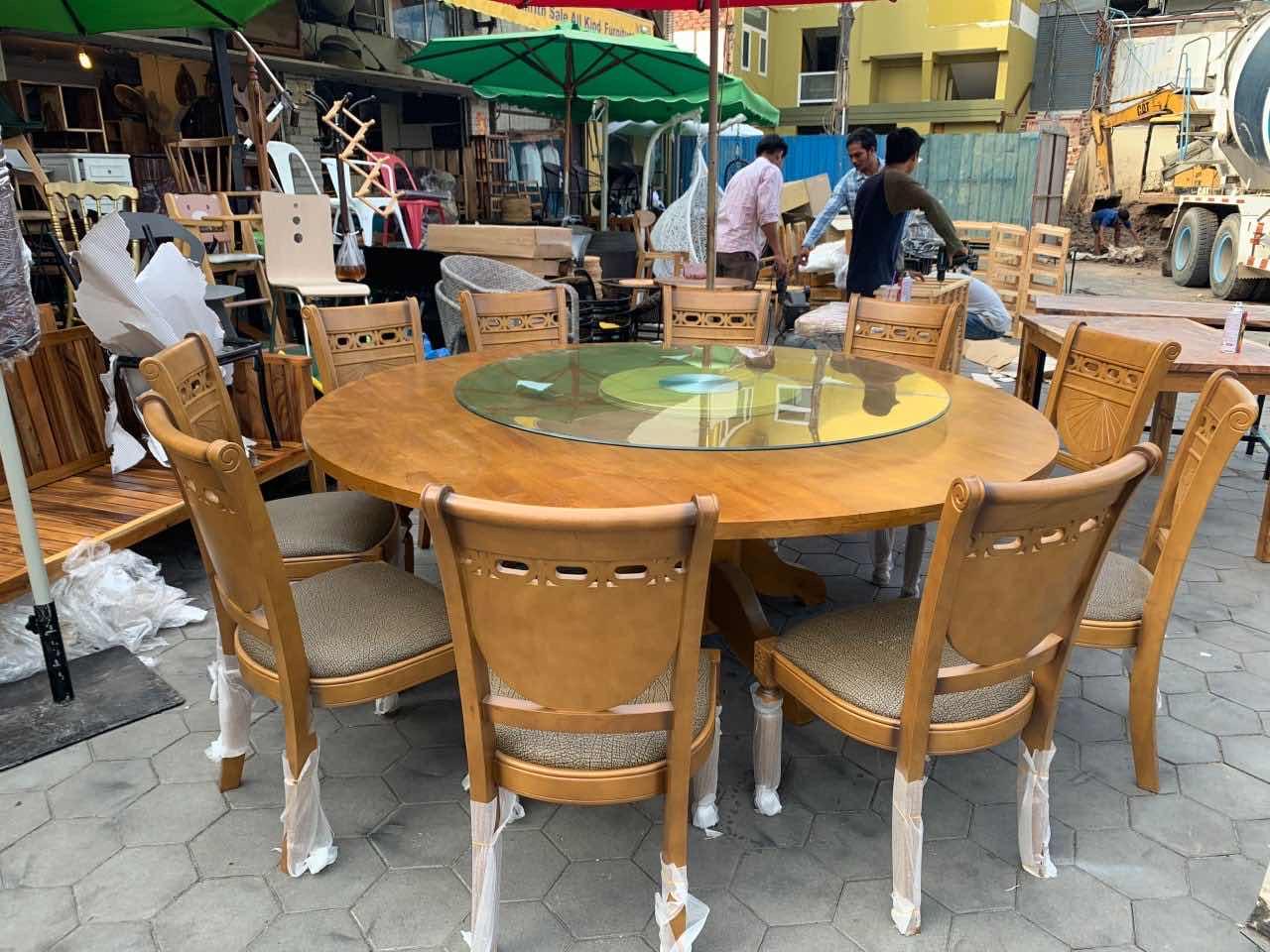 តុឈុតបាយមូល​ ឈេីកៅស៊ូ