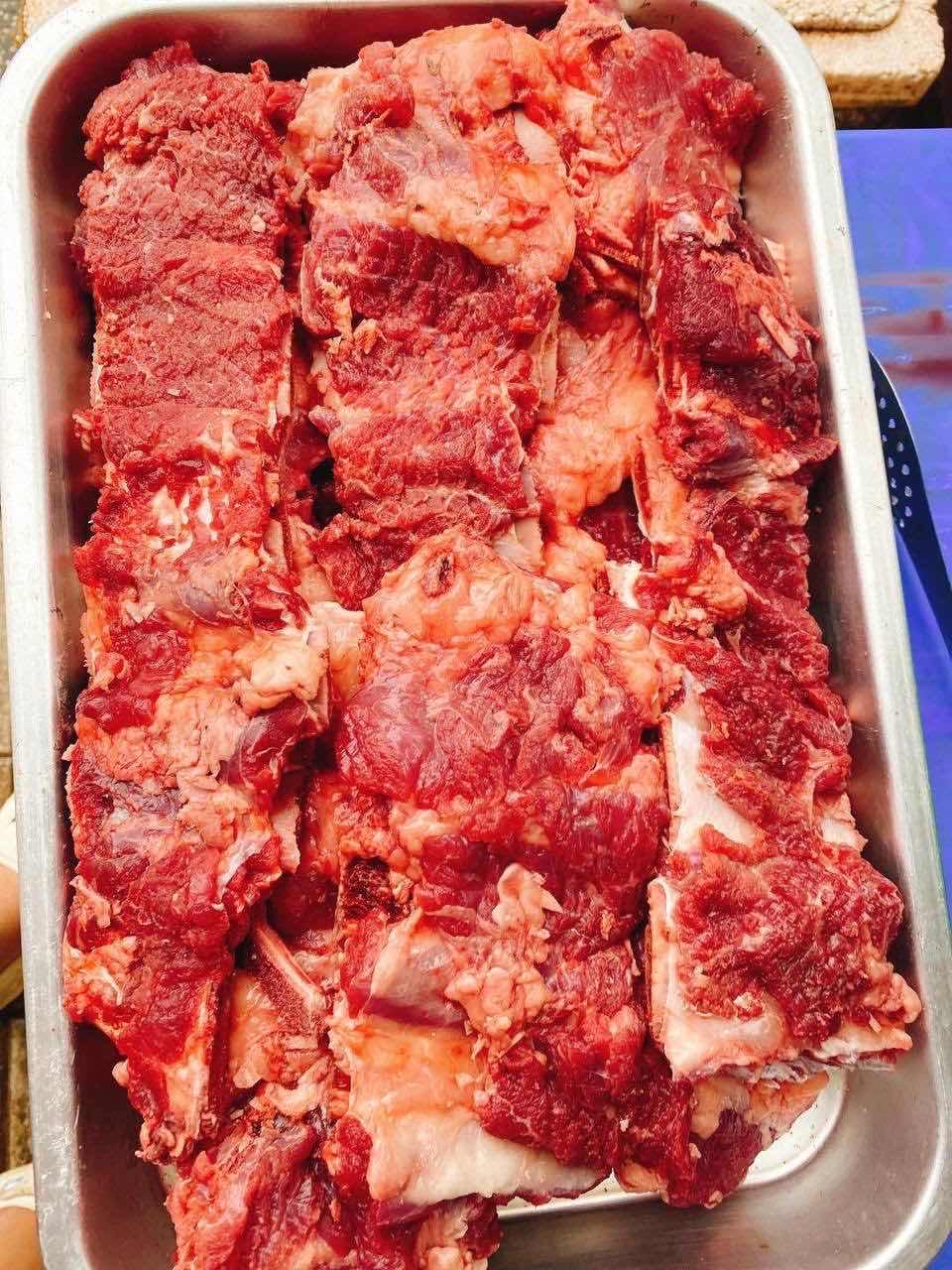 ឆ្អឹងជំនីគោ