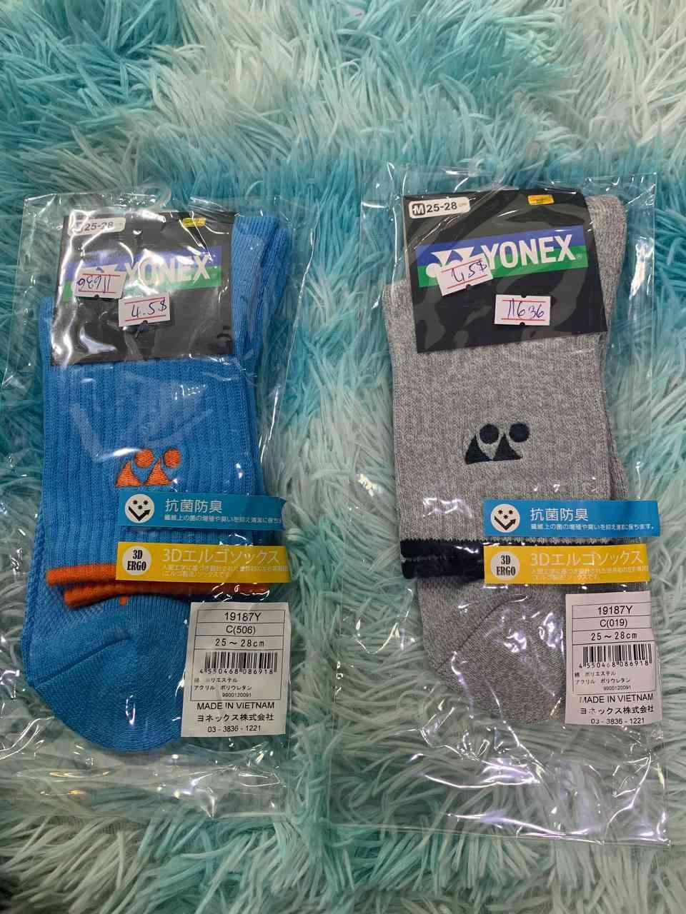 ស្រោមជើងកវែងyonex