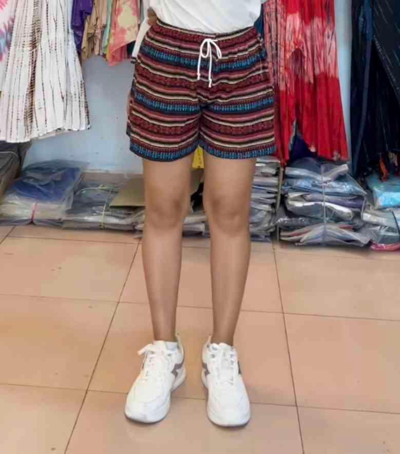 ខោប៉ាវស្រី