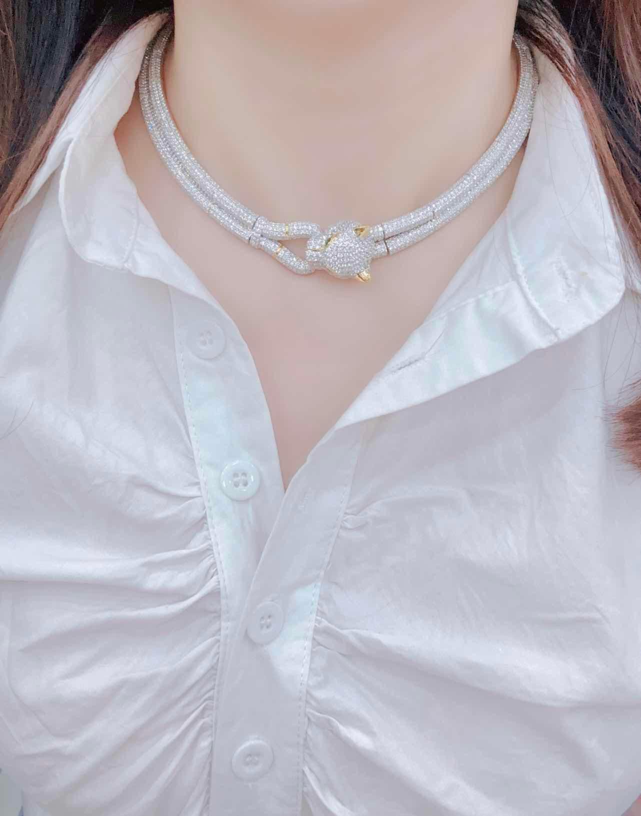 ស្វារេ