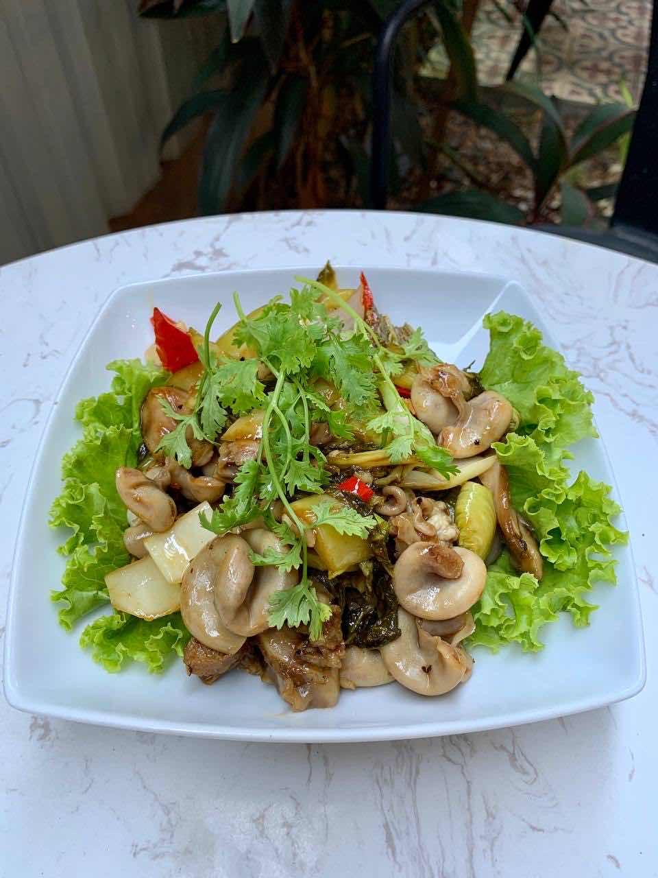 ពោះតាន់ឆាស្ពៃជូ