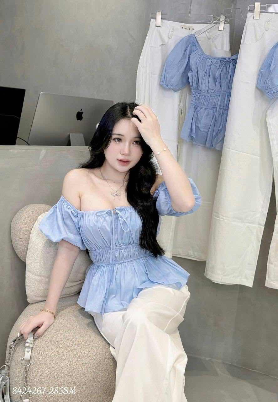 ឈុតខោសអាវផ្ទៃមេឃ