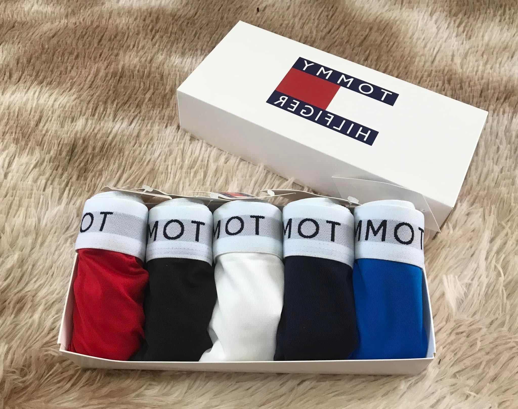 ខោលីអូ​Tommy
