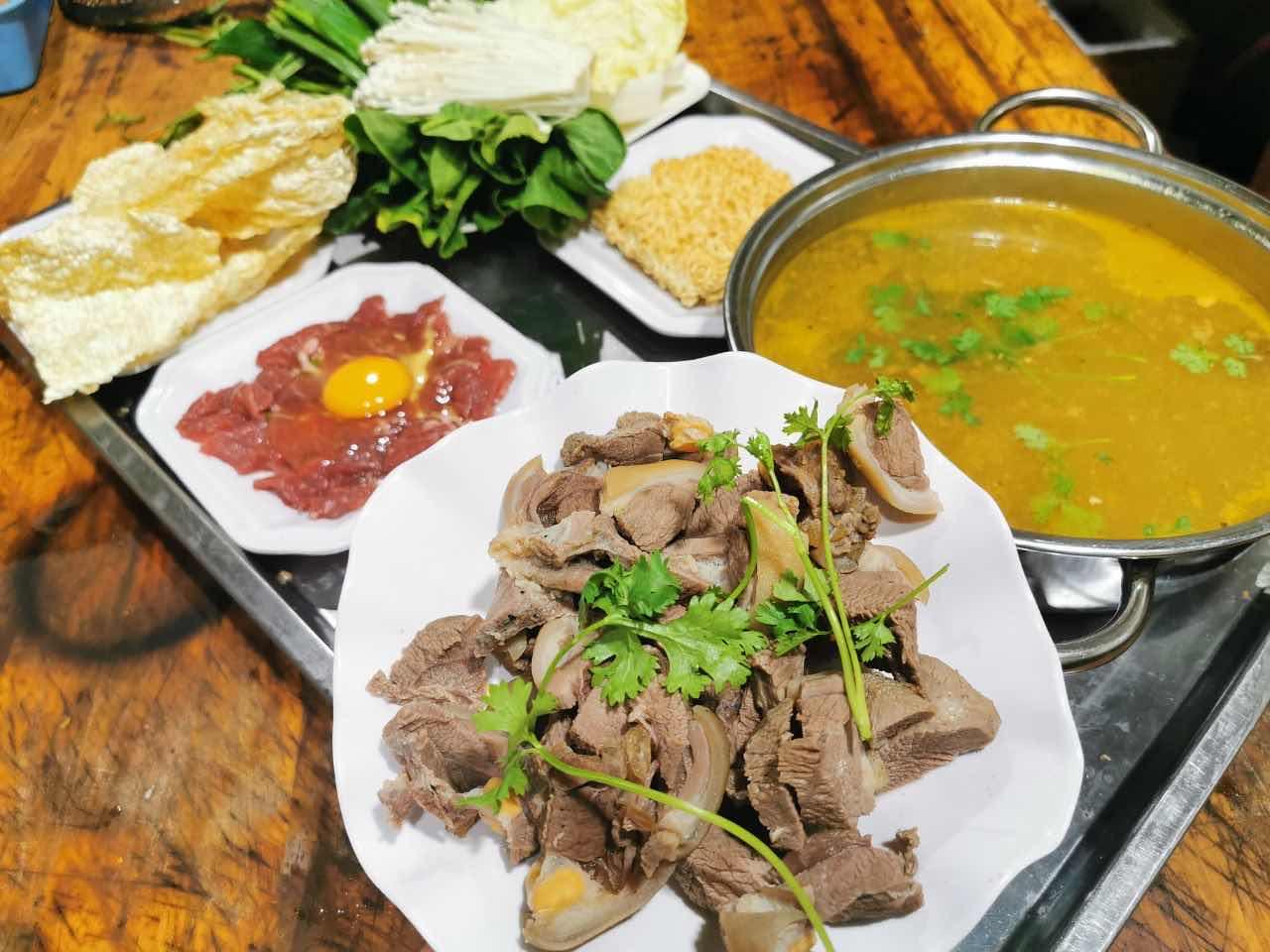 ឈុត ស៊ុបពពែ 