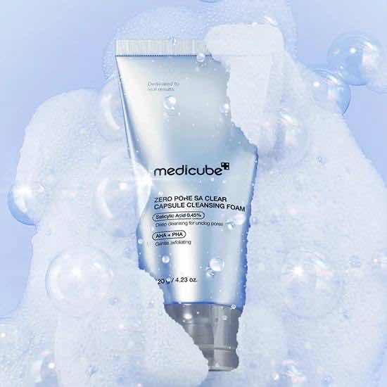 Medicube Zero Pore SA Clear Capsule Cleansing Foam 