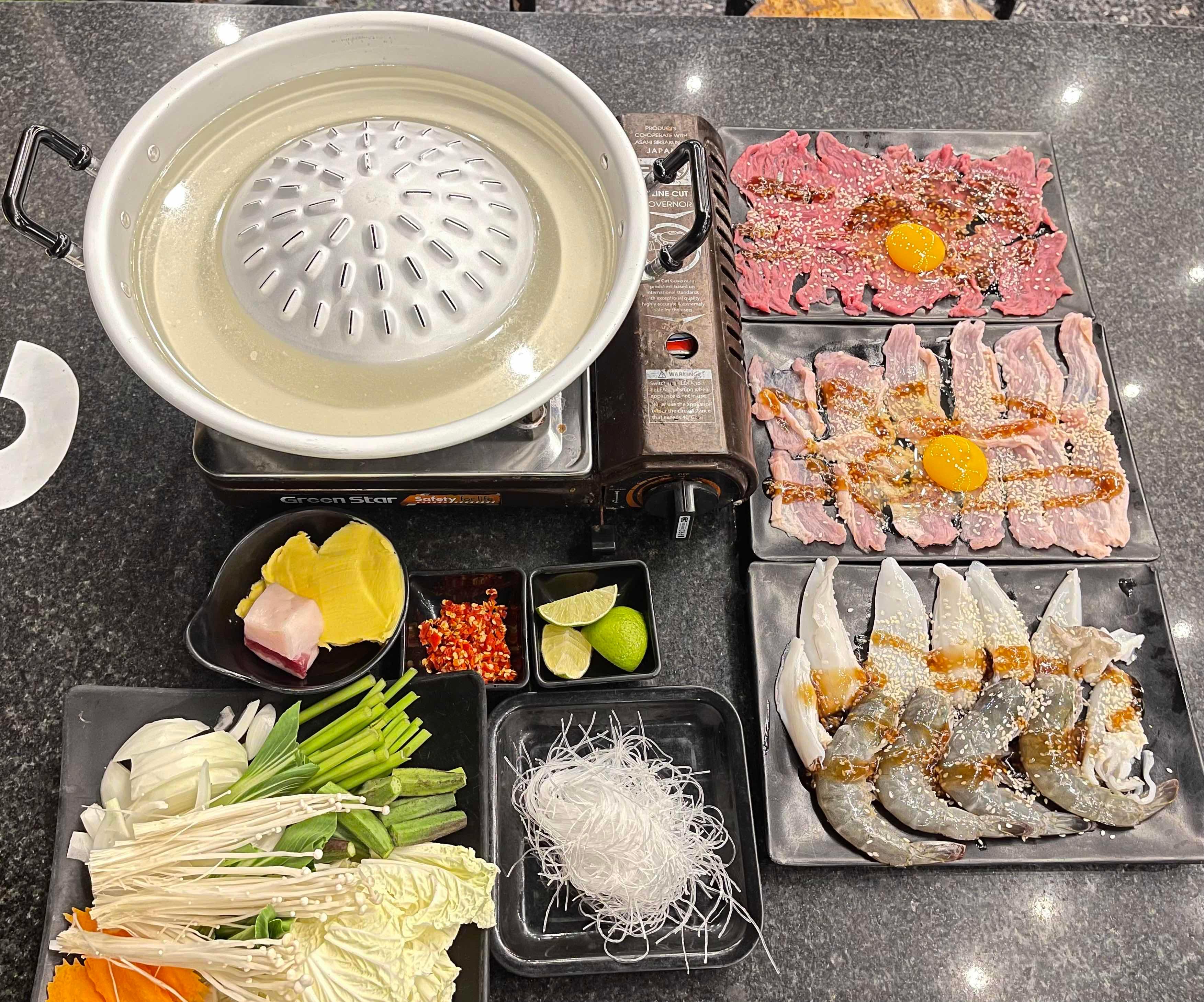 គោឡើងភ្នំ