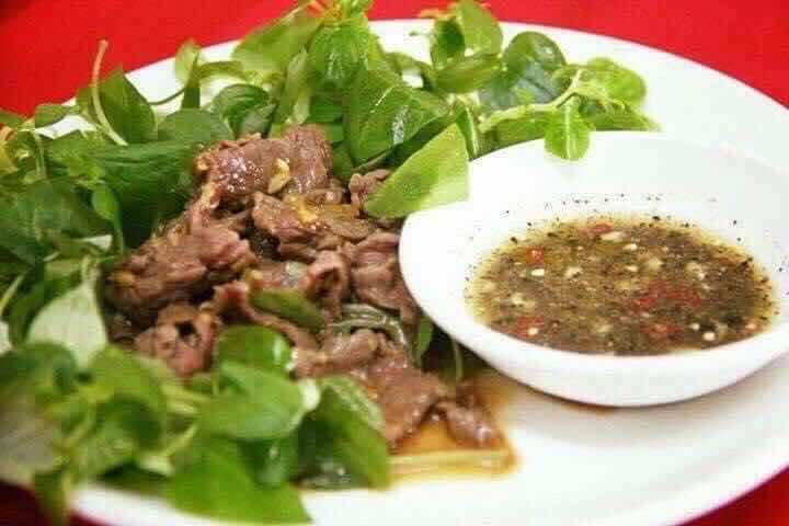 សាច់គោឆាក្រសាំងទៀប