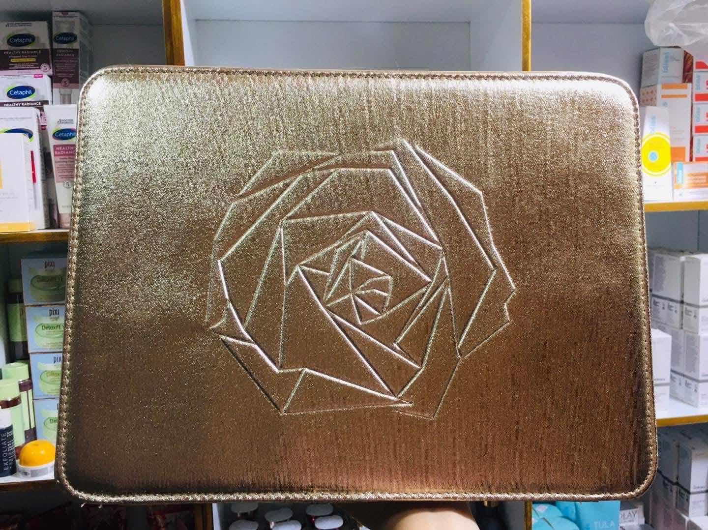 កាបូបlancome