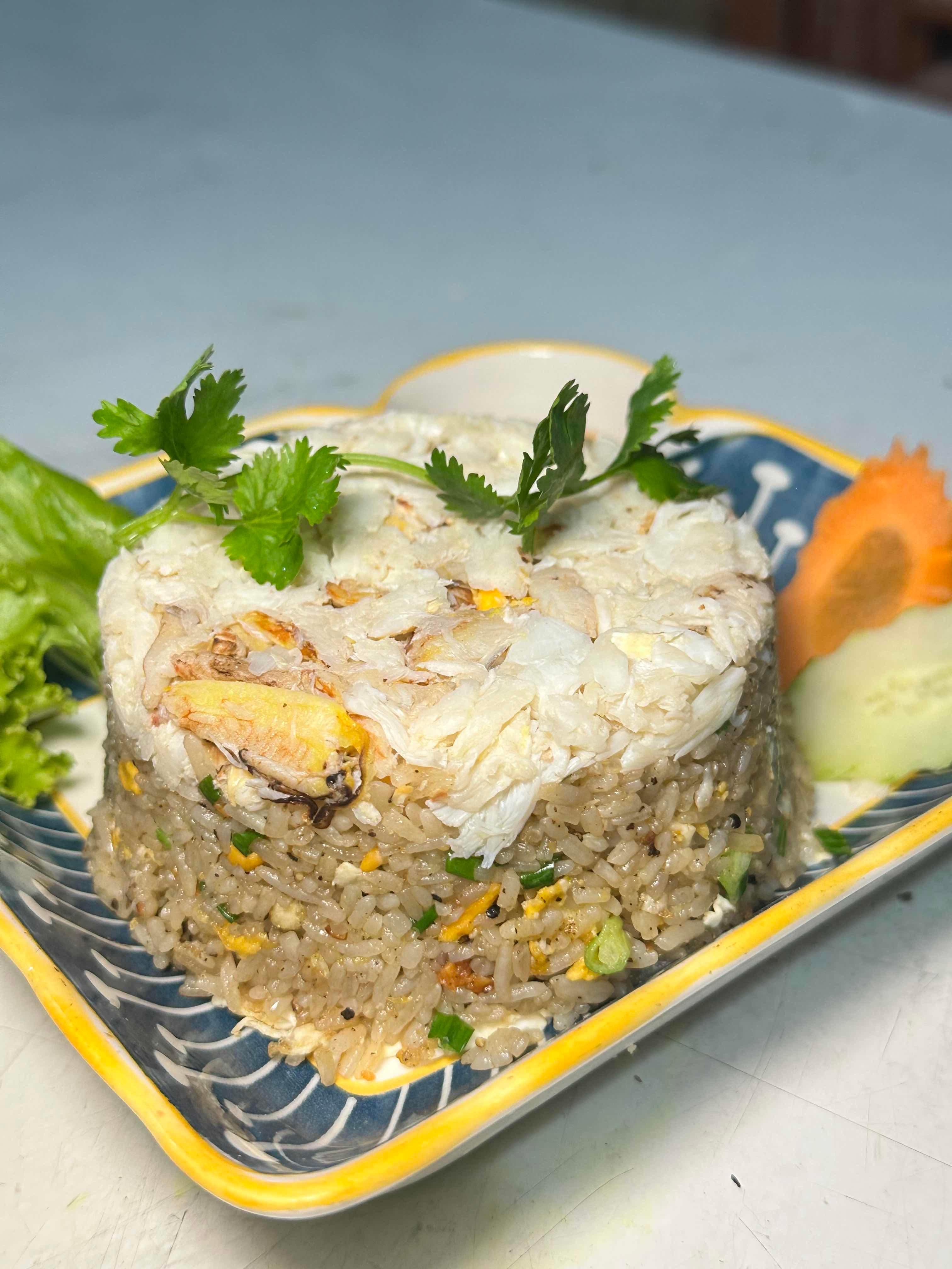 បាយឆាសាច់ក្តាម