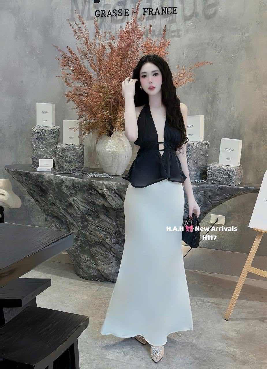 ឈុត🖤