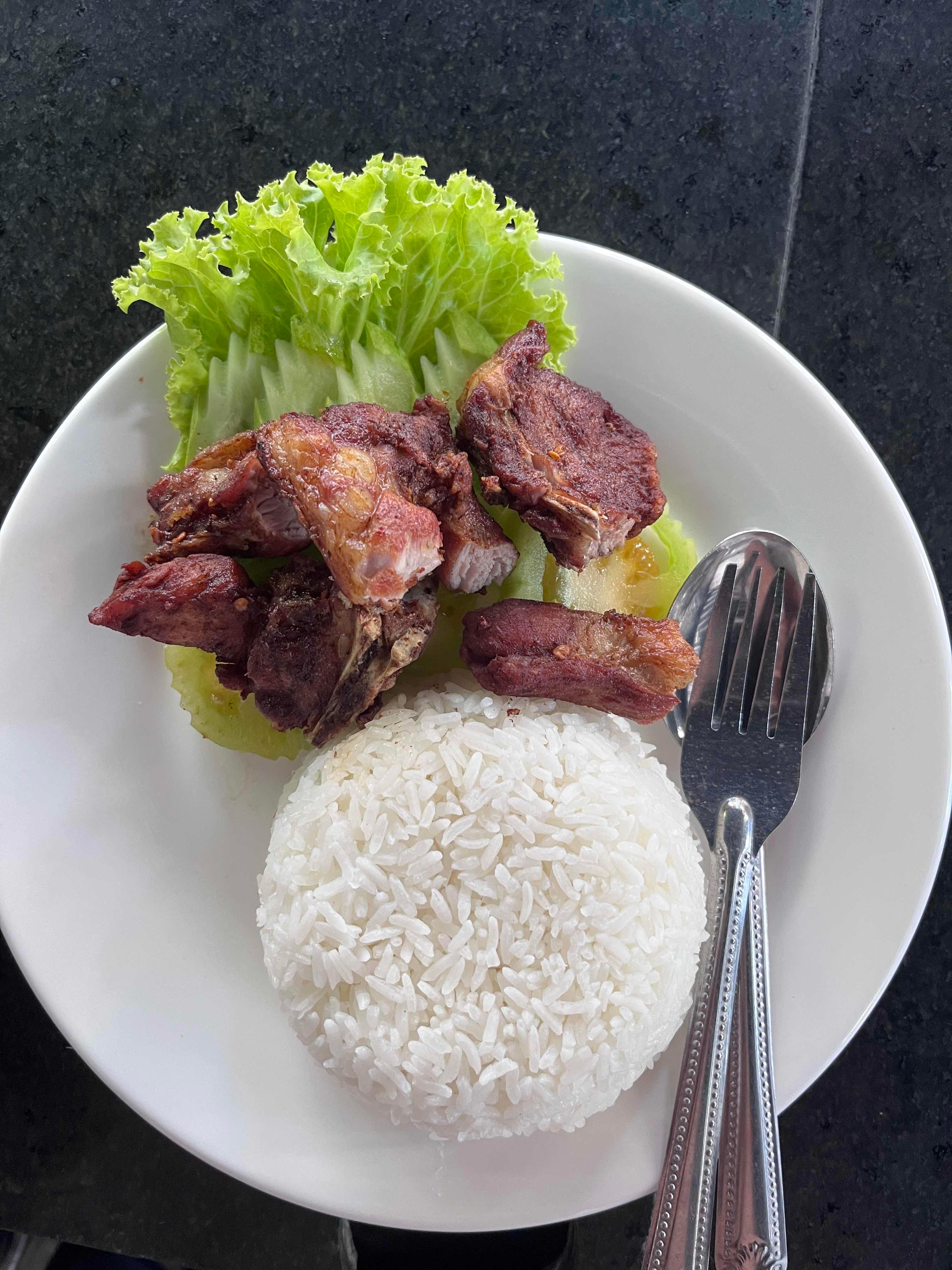 បាយឆ្អឹងជំនីជៀន