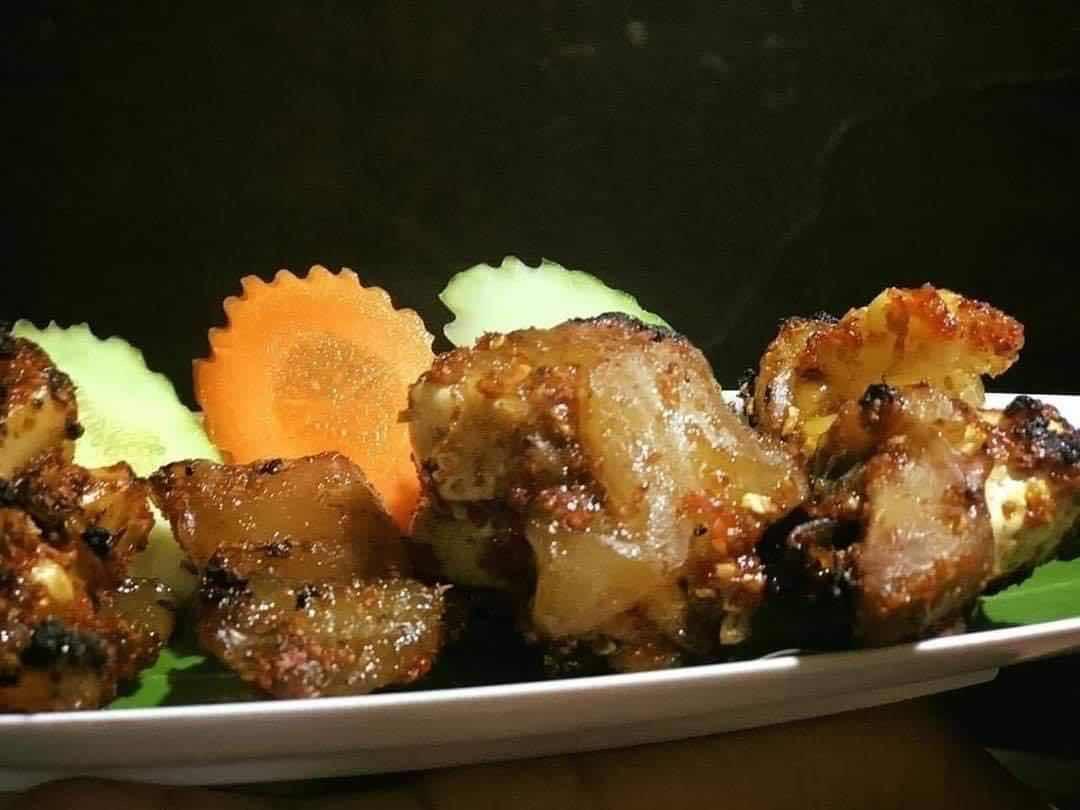 ក្រចកជើងគោអាំងអំបិលម្ទេស
