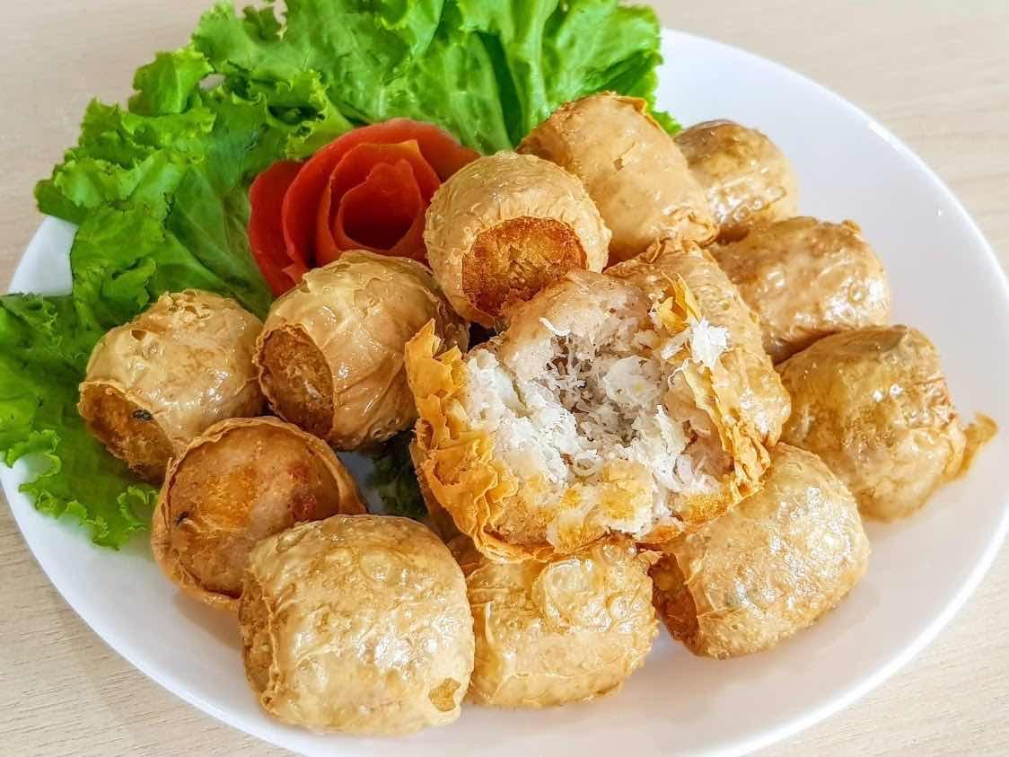 ចៃយ៉ សាច់ក្តាម