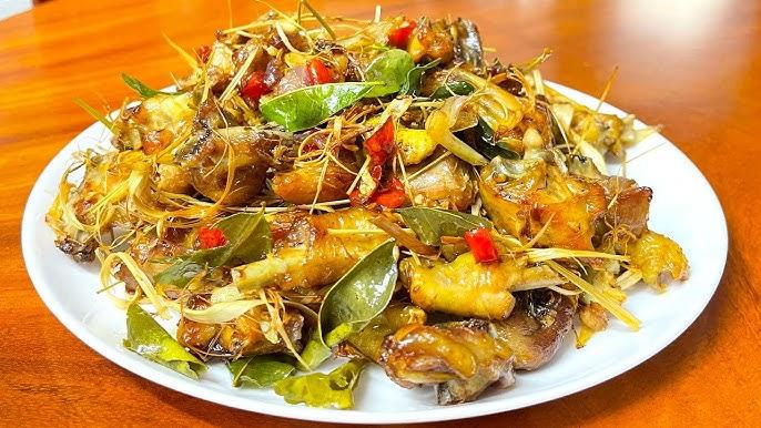 មាន់លីងគល់ស្លឹកគ្រៃ